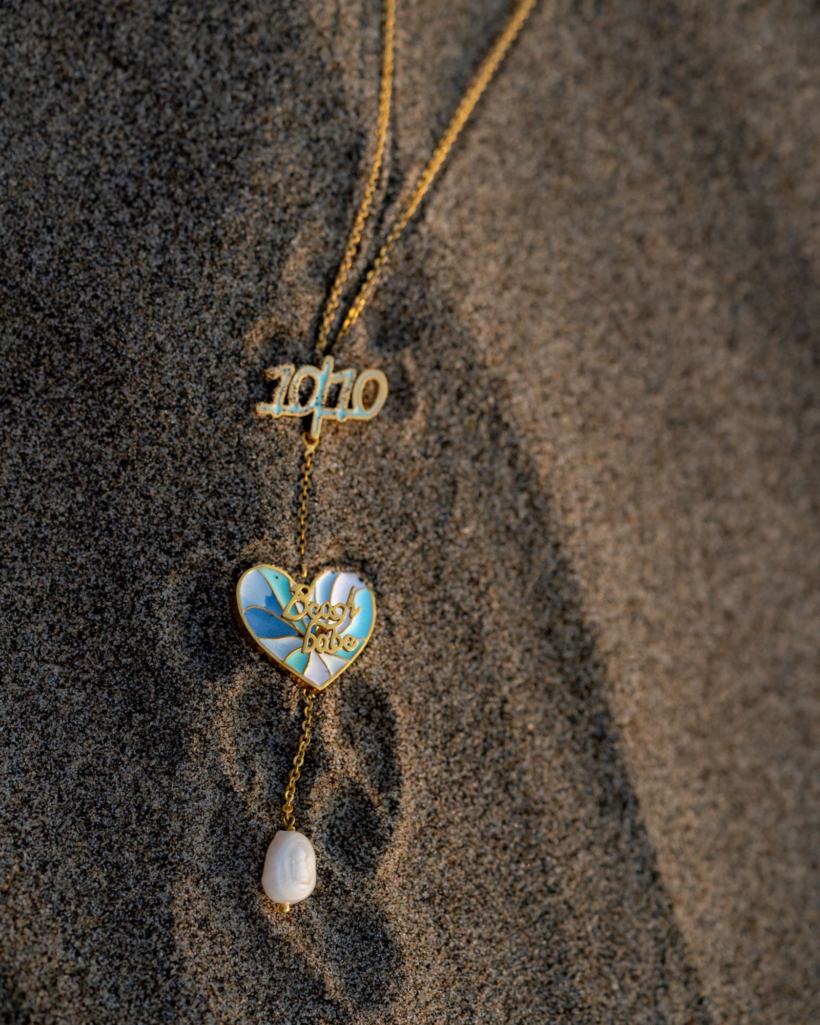 10/10 Beach Babe Necklace