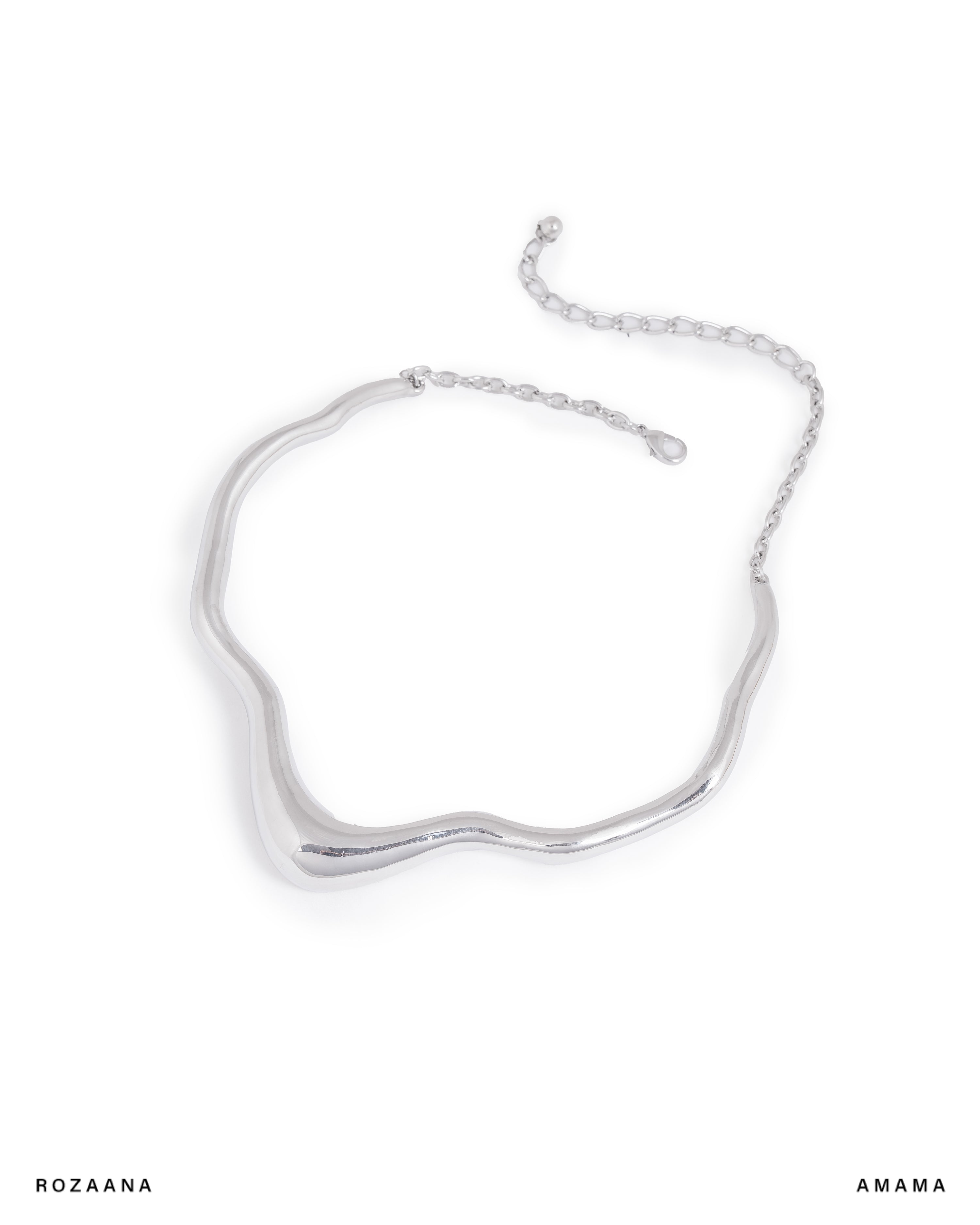 Mona Choker in Chrome