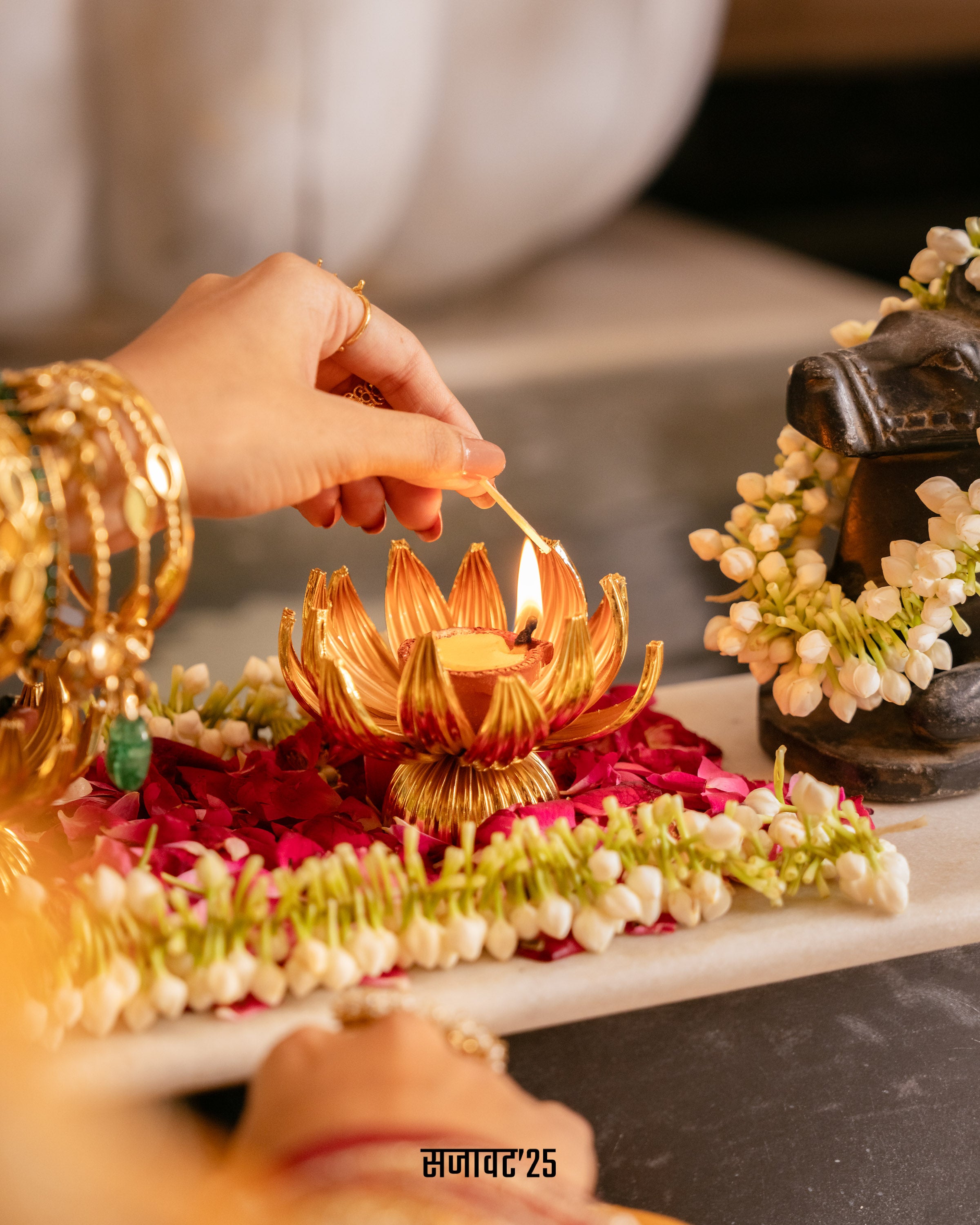 Maxima Lotus Candle holders (set of 2)