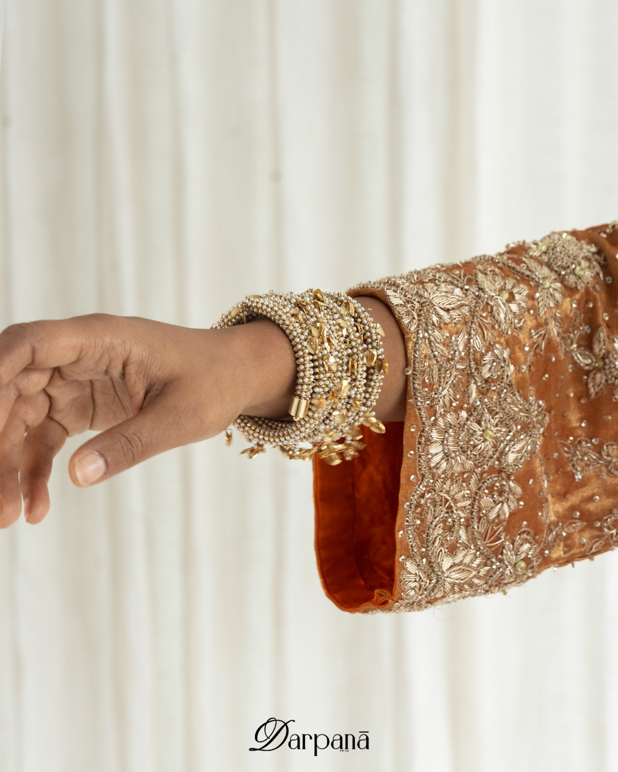 Sheeshmahal Wristwrap