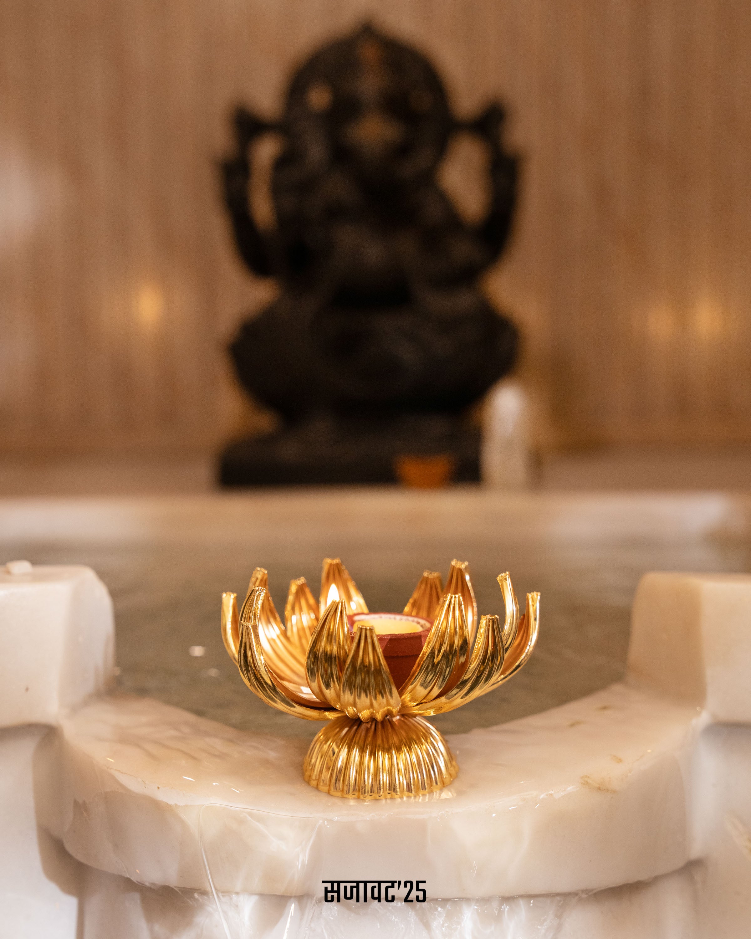 Maxima Lotus Candle holders (set of 2)