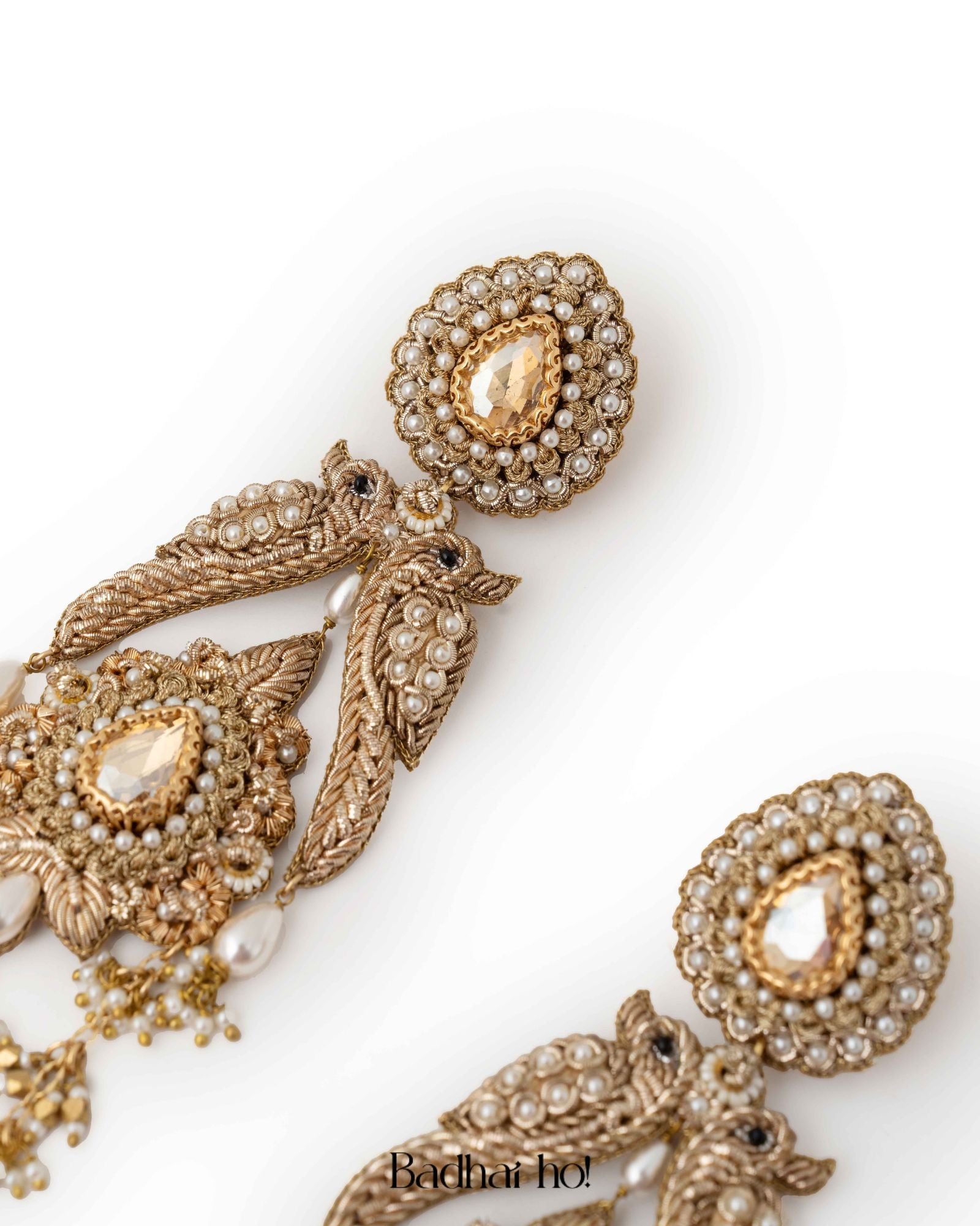 Jharokha Shoulder Grazers