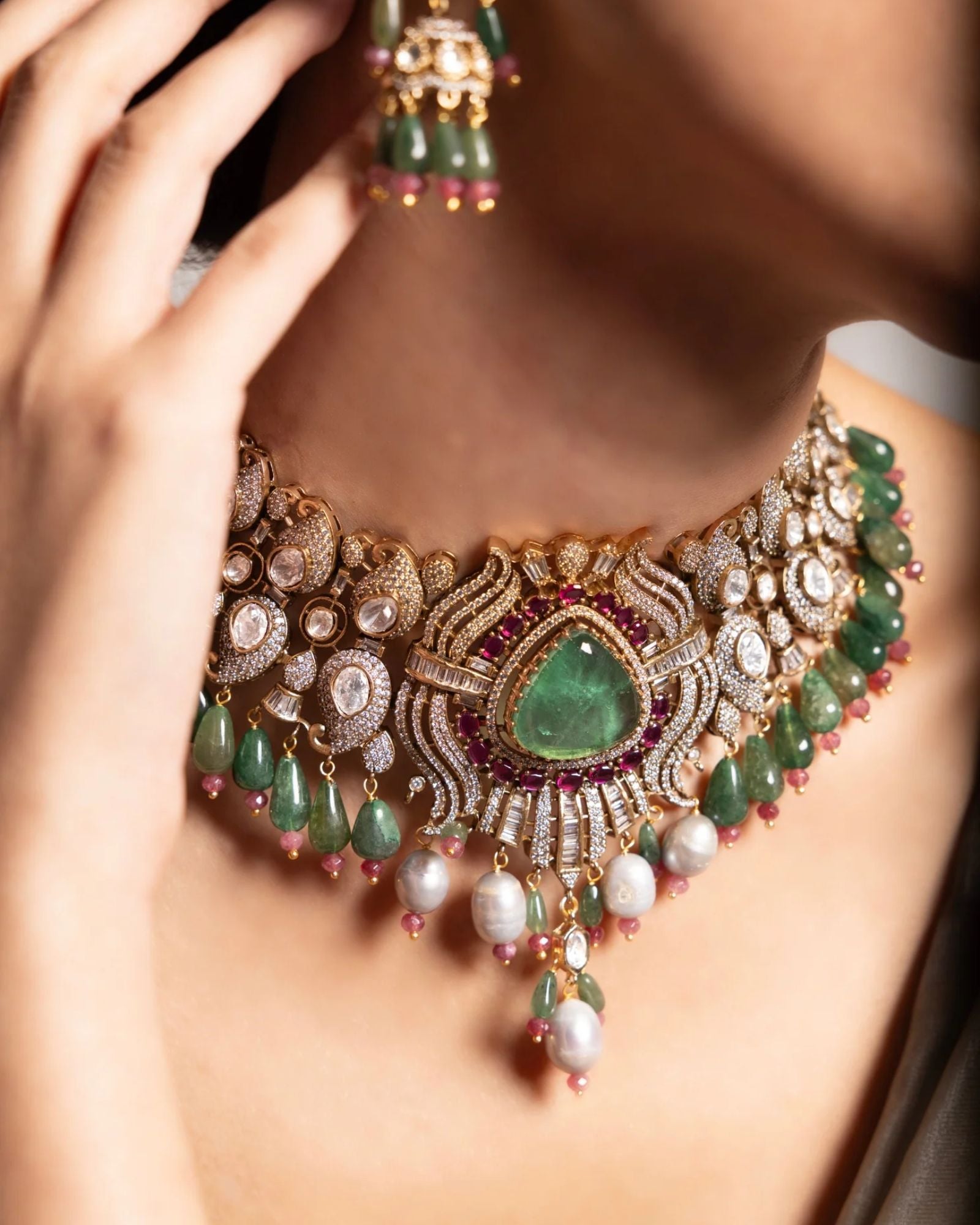 Chinmaya Necklace Set