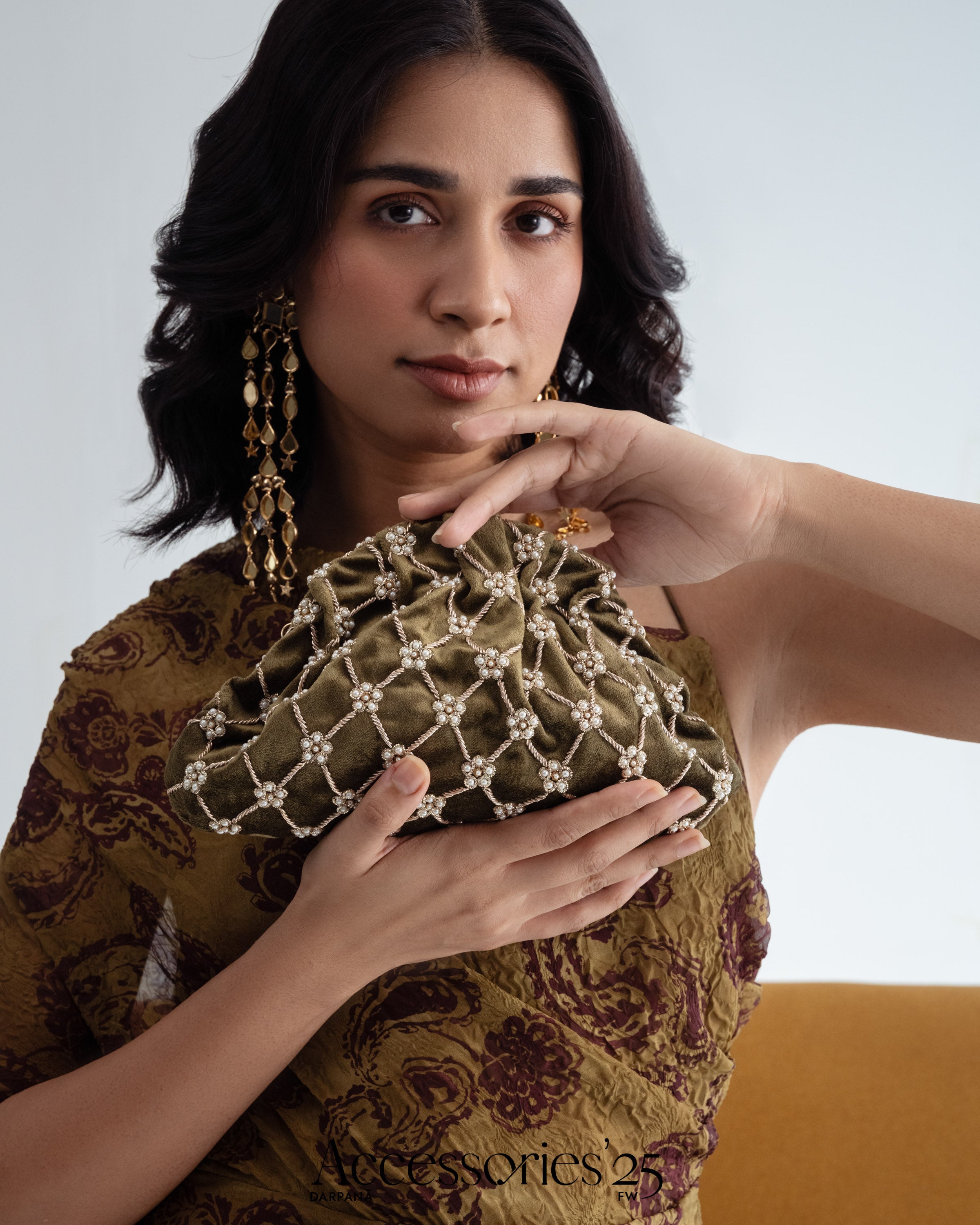 Zamrud Trellis Batua