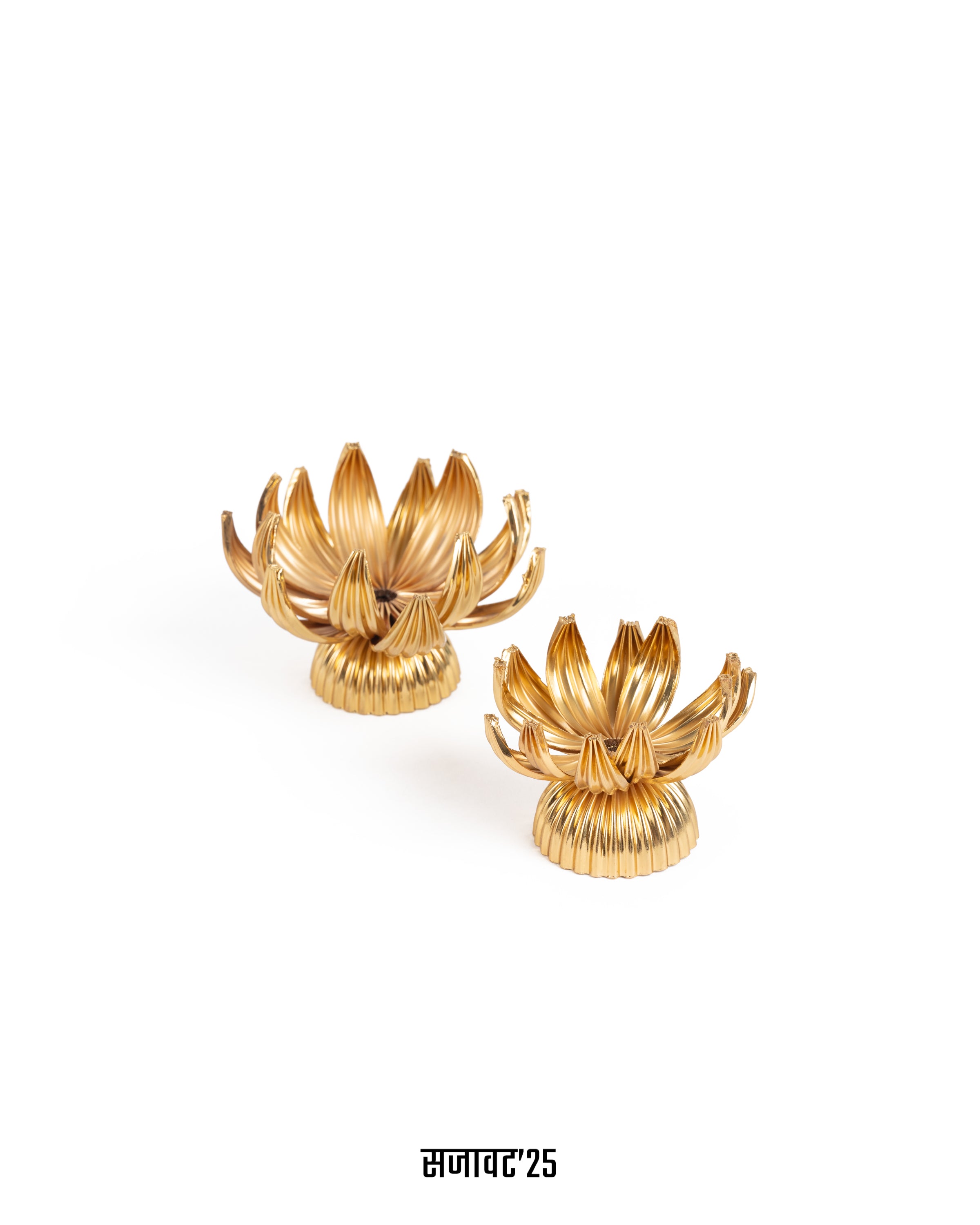 Maxima Lotus Candle holders (set of 2)
