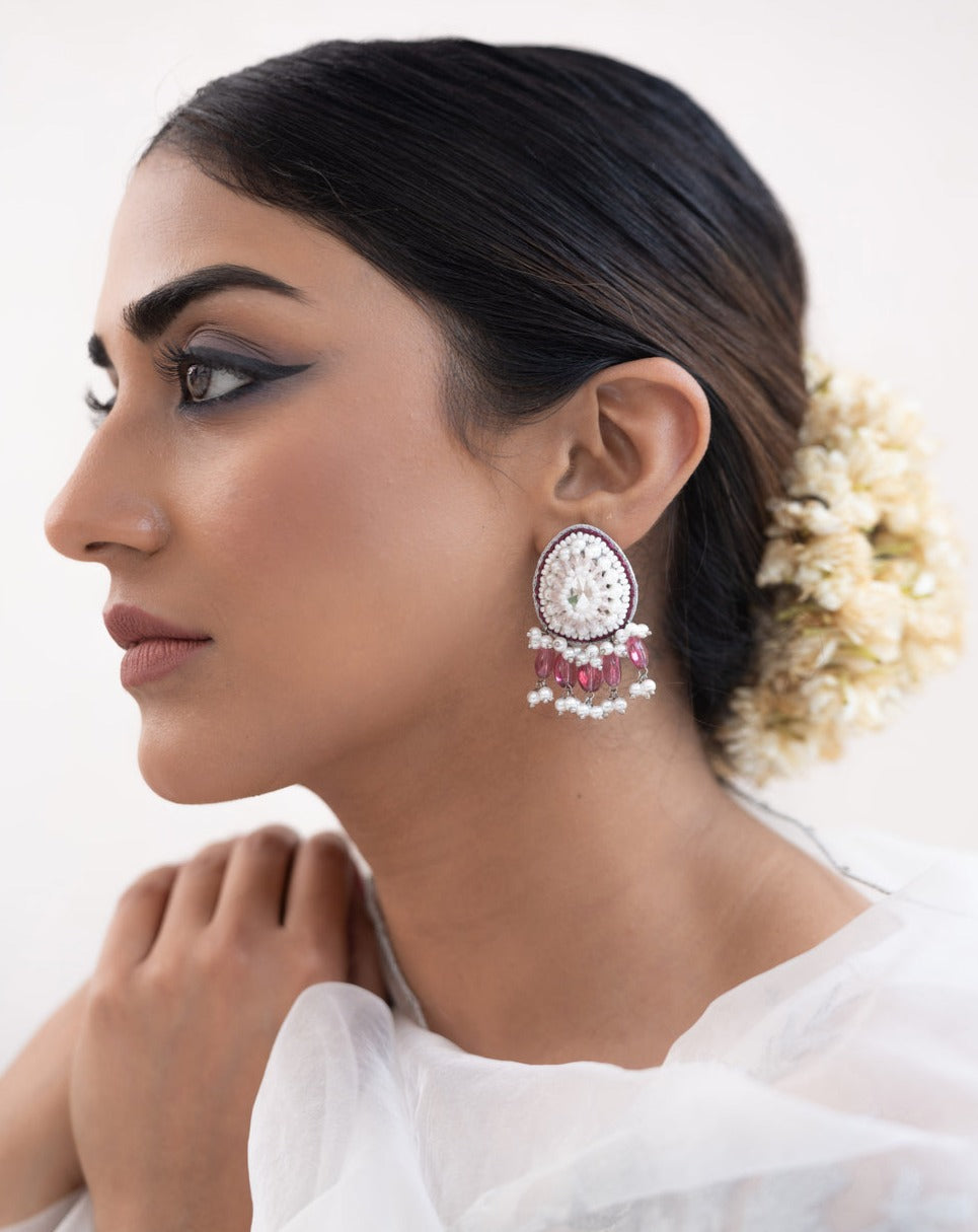 Mini Trellis Studs in Pink Quartz