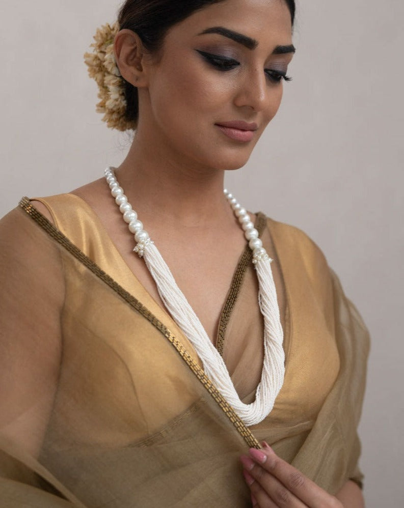 Conoidal Rose Necklace