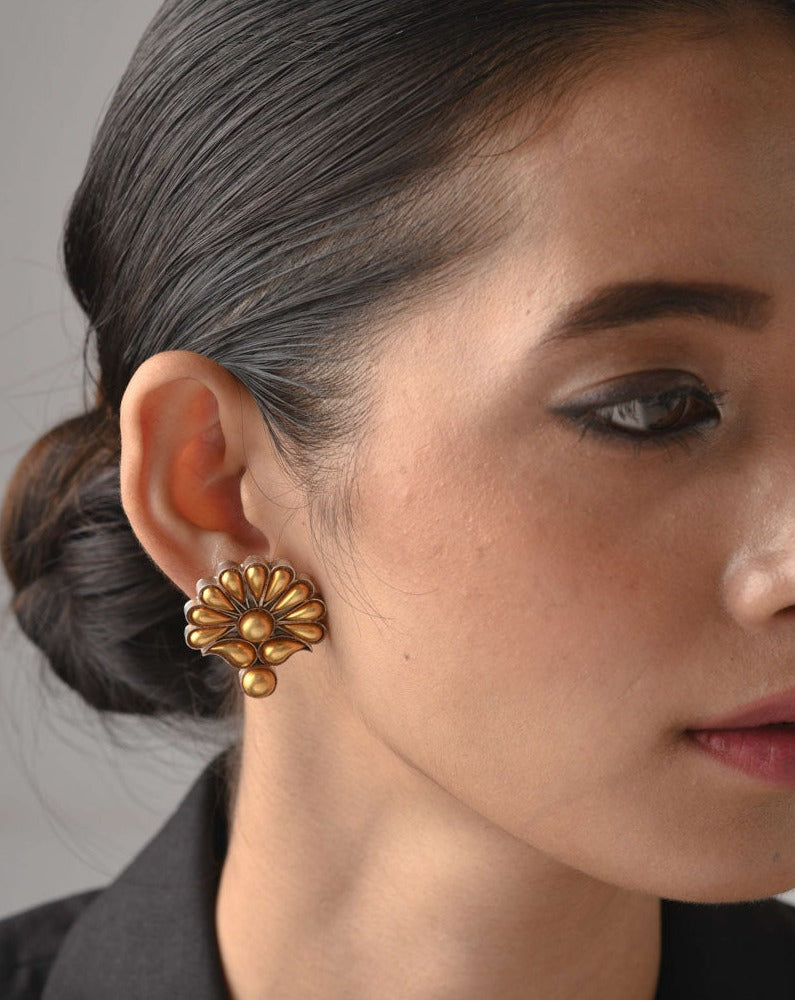Mridul Earrings
