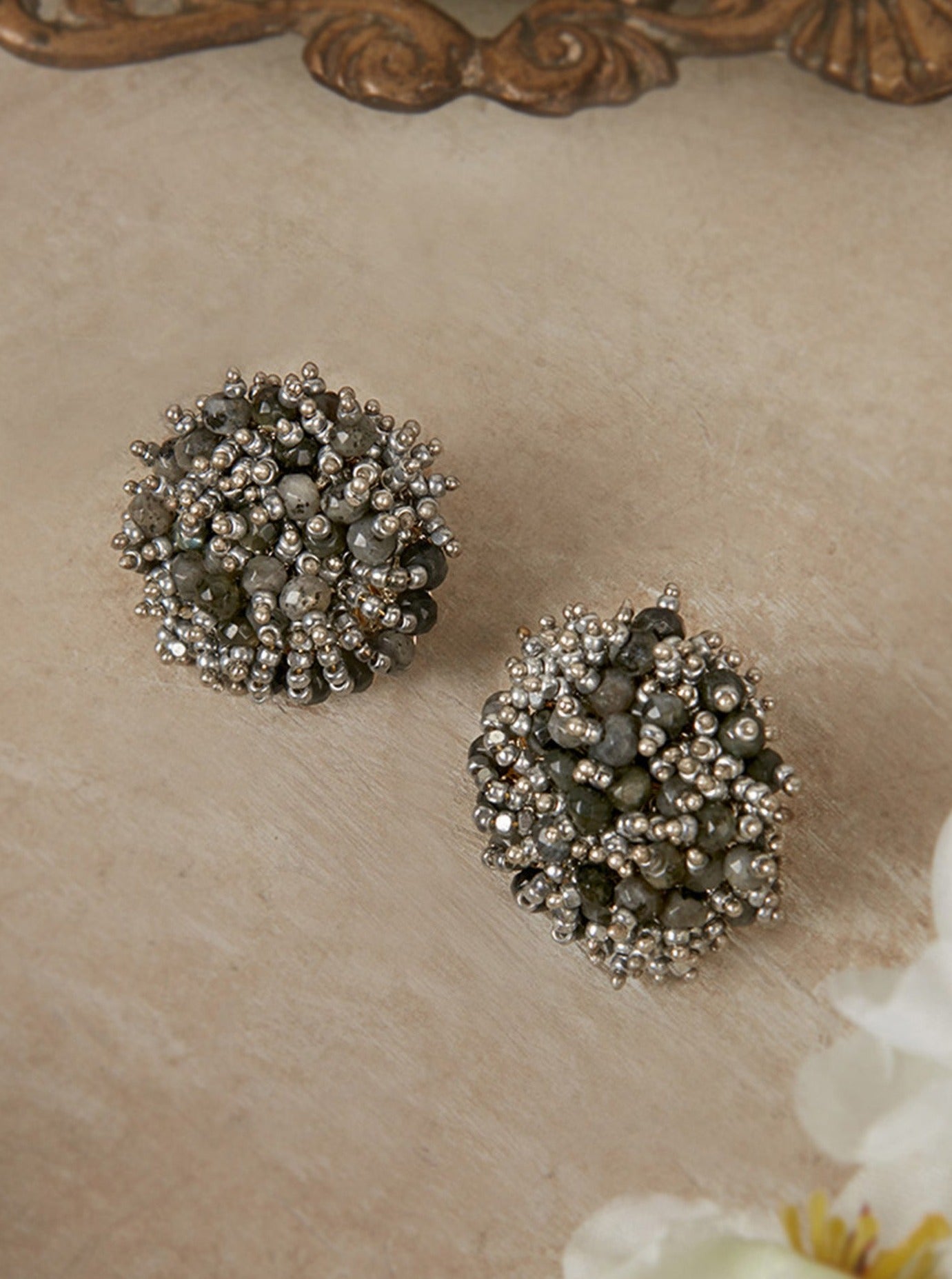 Amama,Black And Silver Statement Stud Earrings