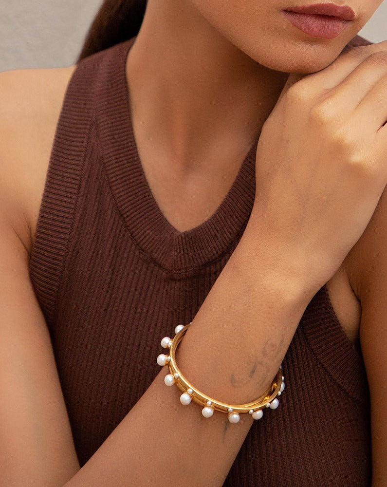 The Regal Pearl Bangle