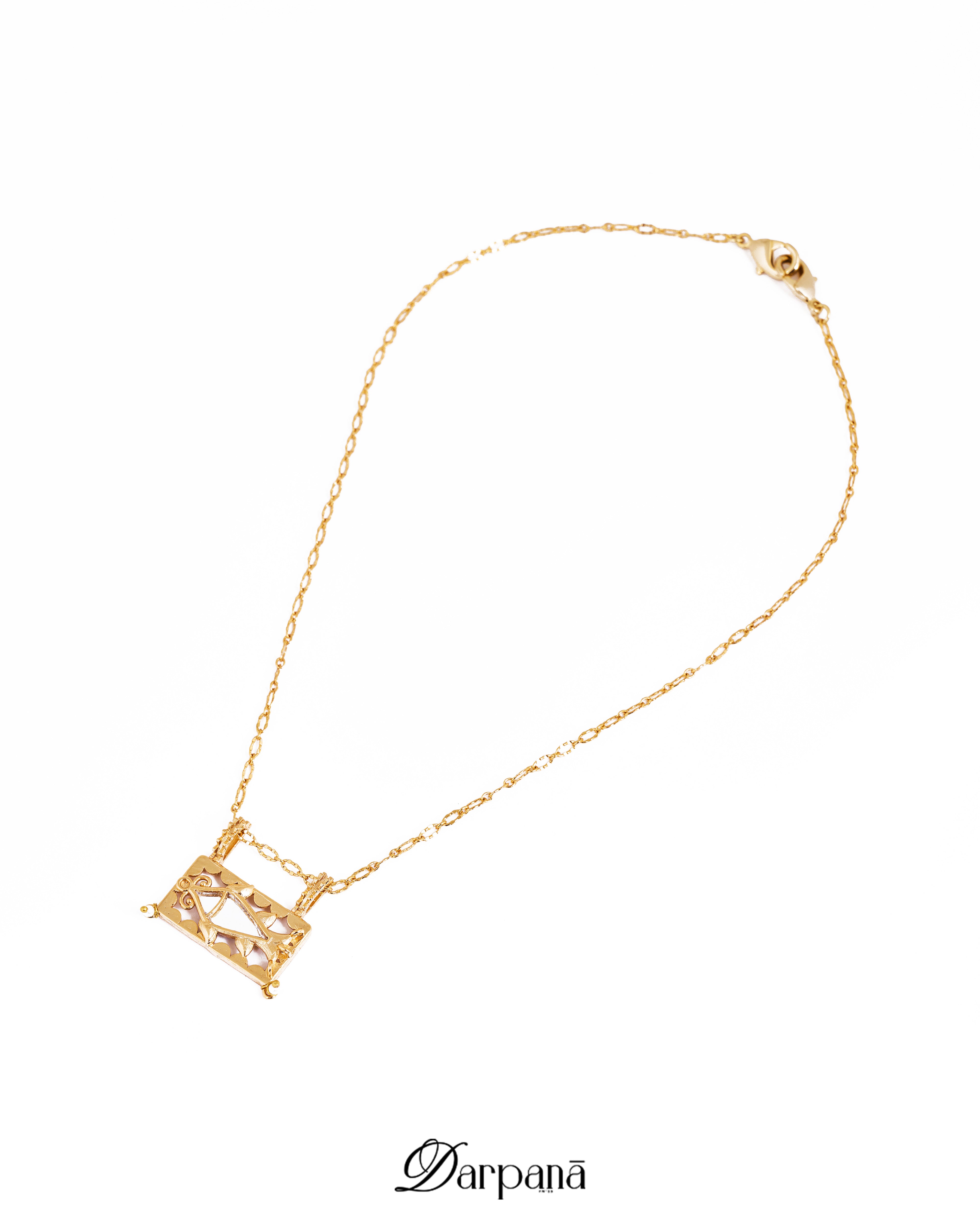 Sheeshmahal Layered Pendant