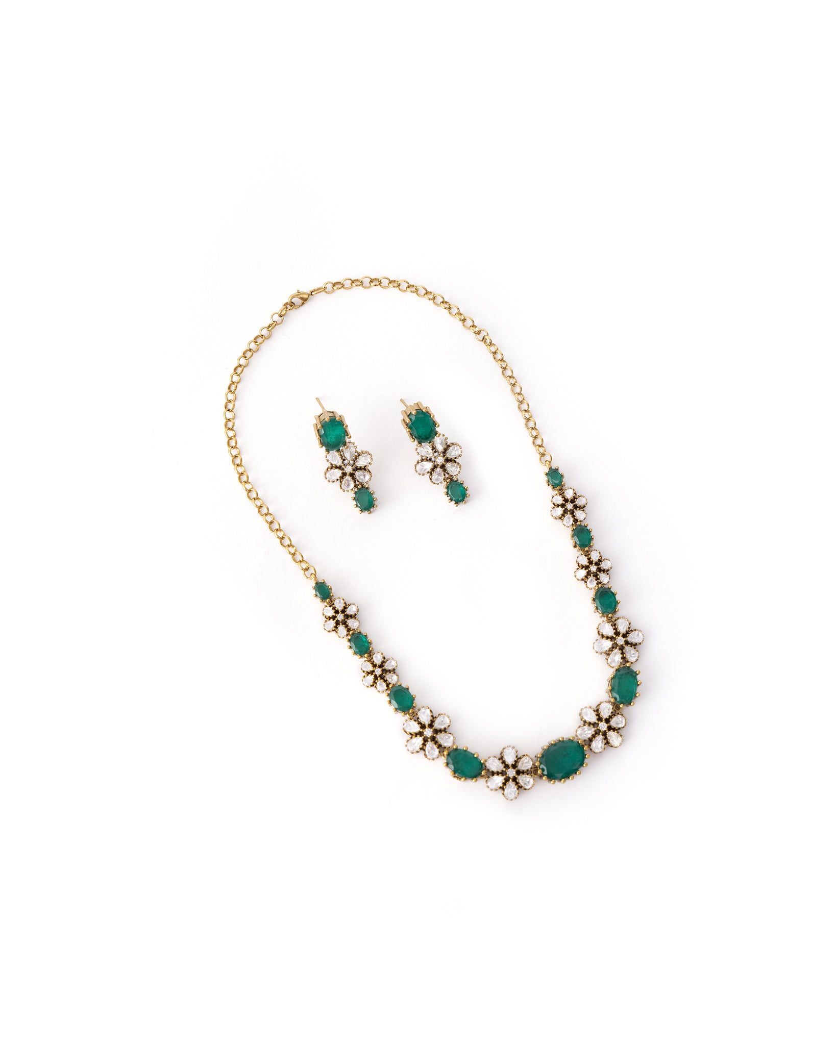 Emerald Green Kundan Necklace Set