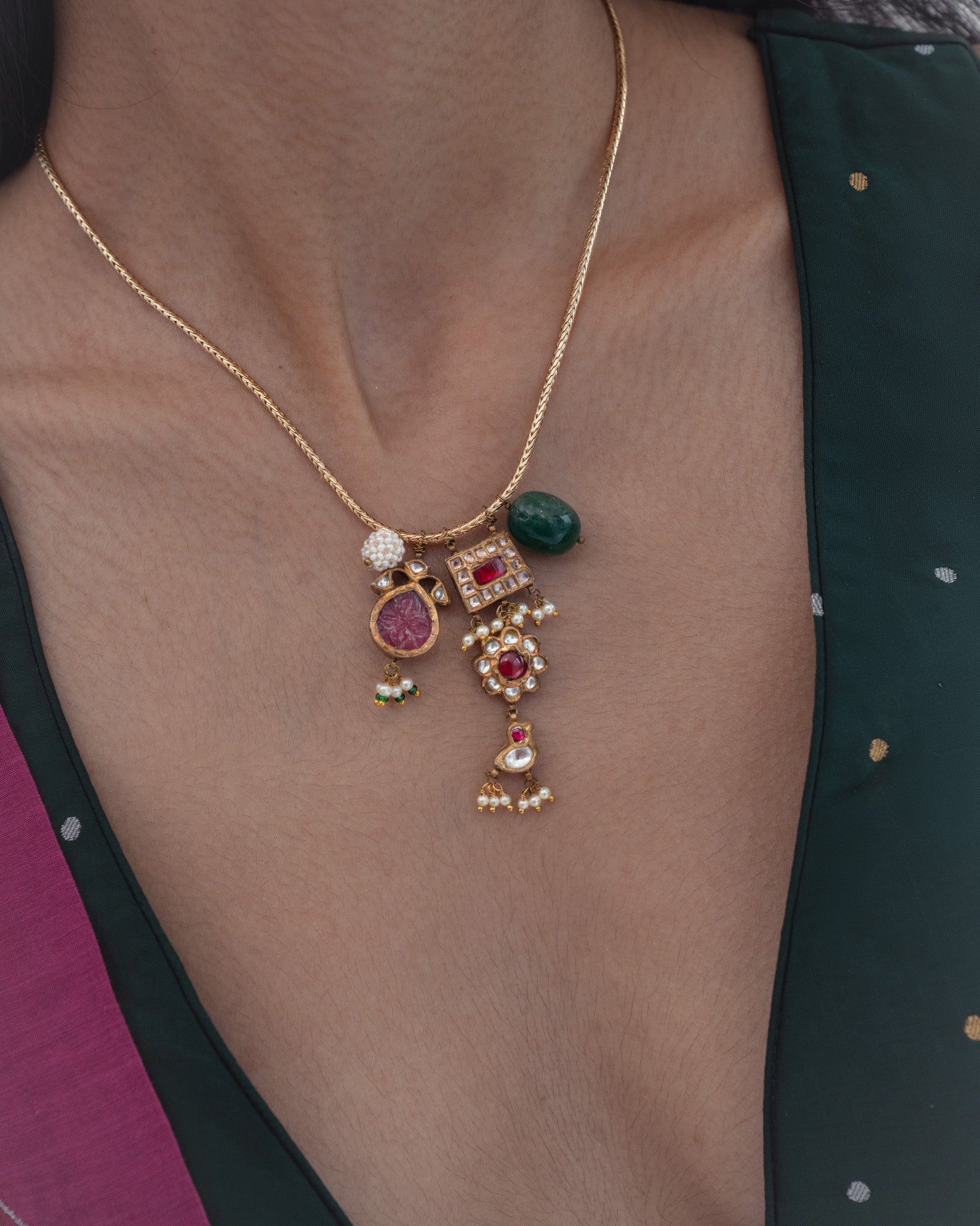 Zamrud Cluster Pendant