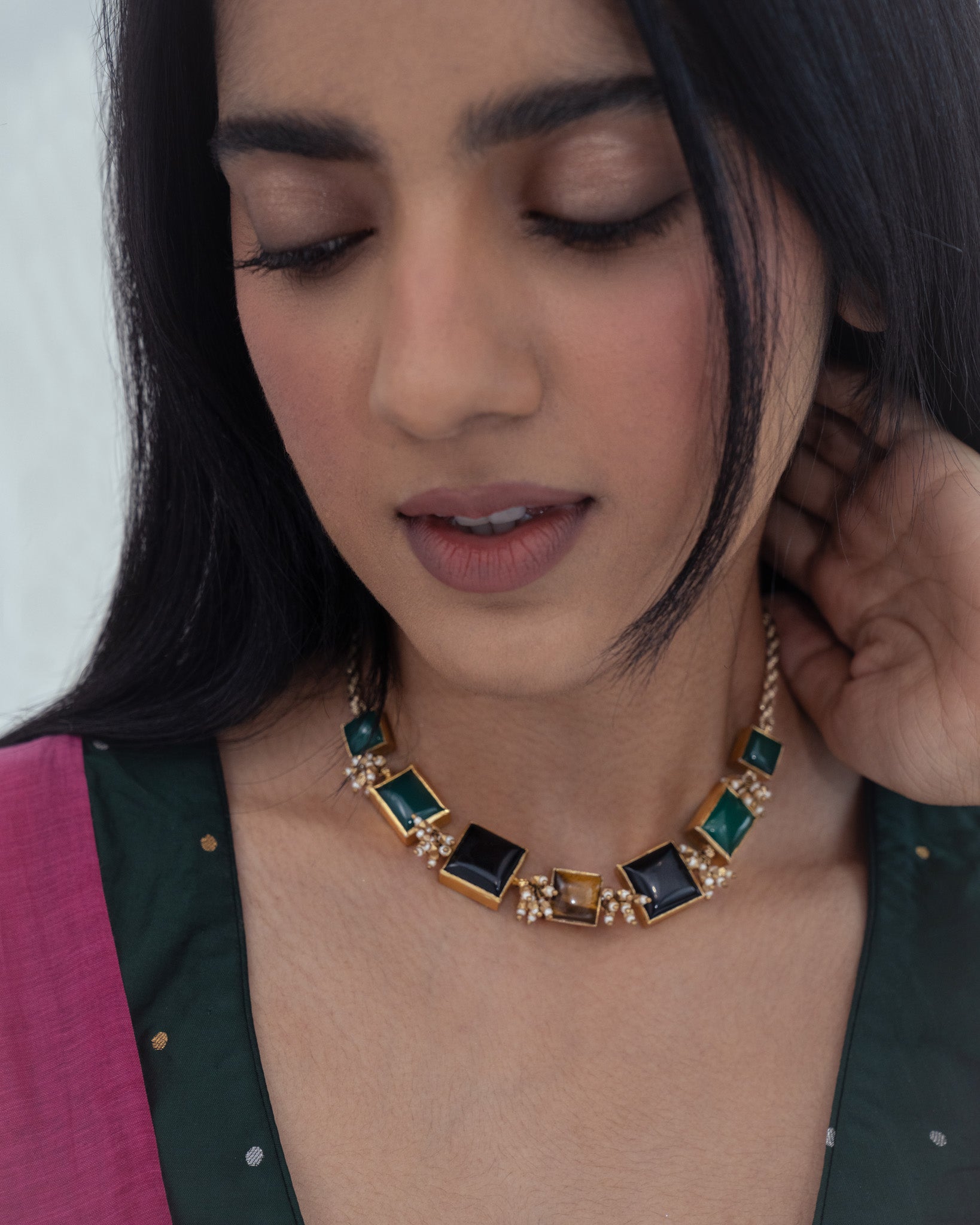 Barmer Gemstone Choker