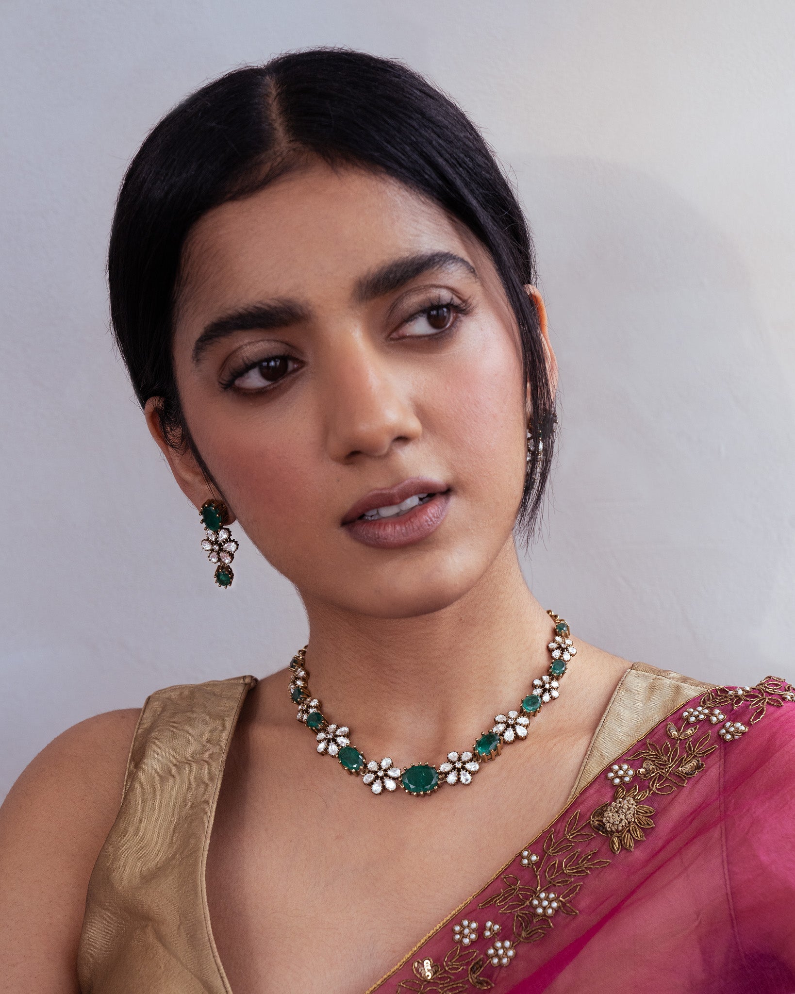 Emerald Green Kundan Necklace Set