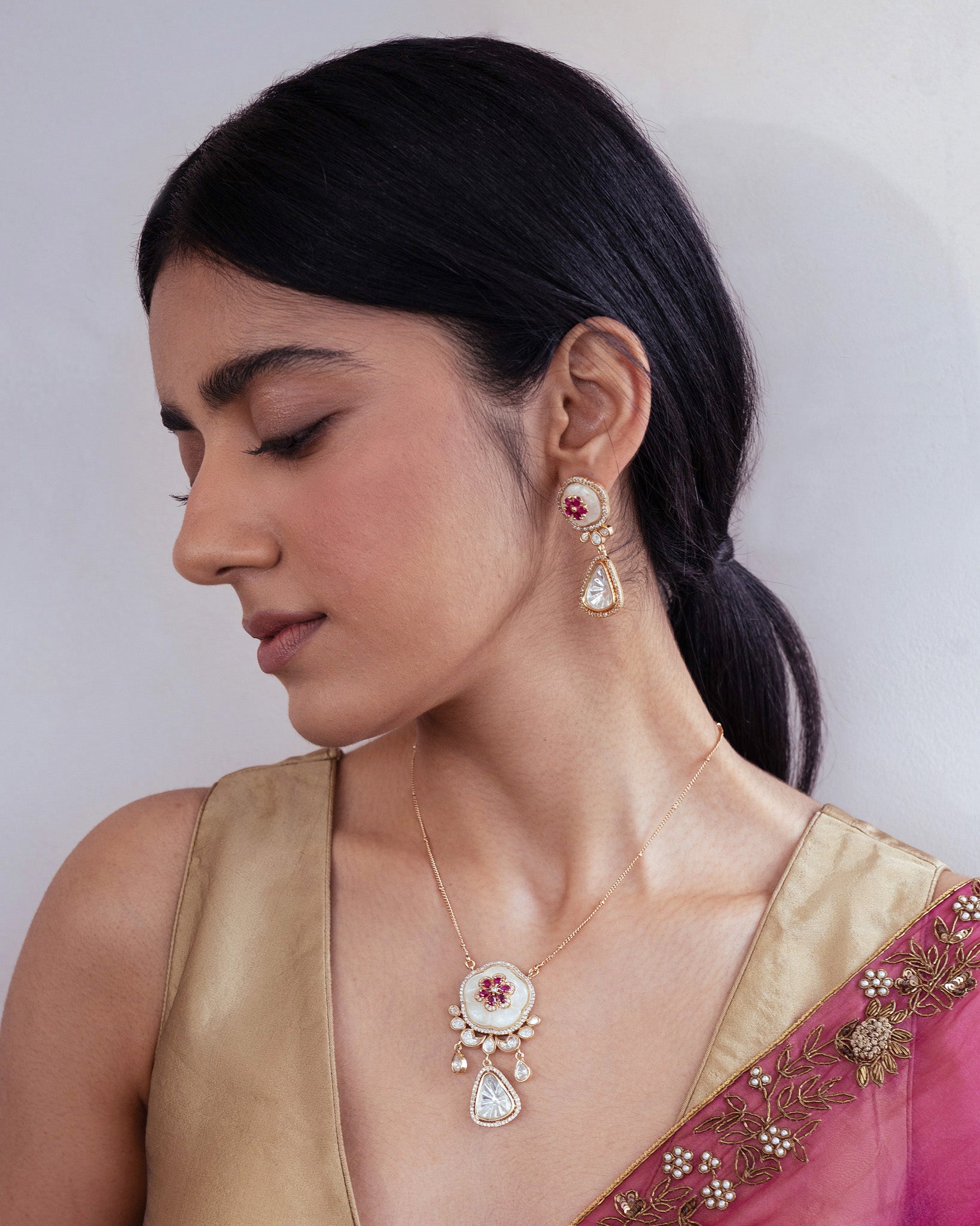Flora Gold Kundan Necklace Set