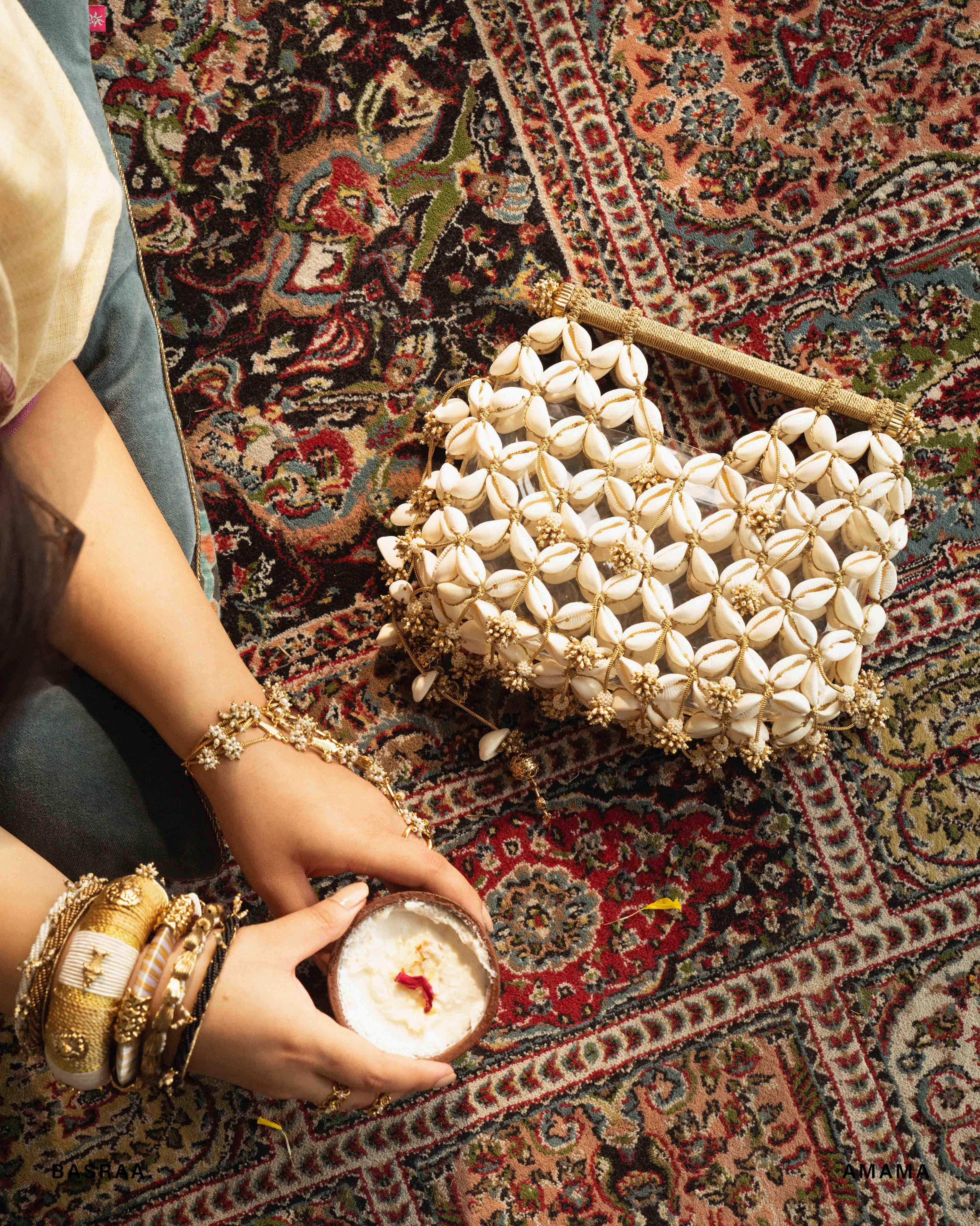 Basra Cowrie Woven Handheld