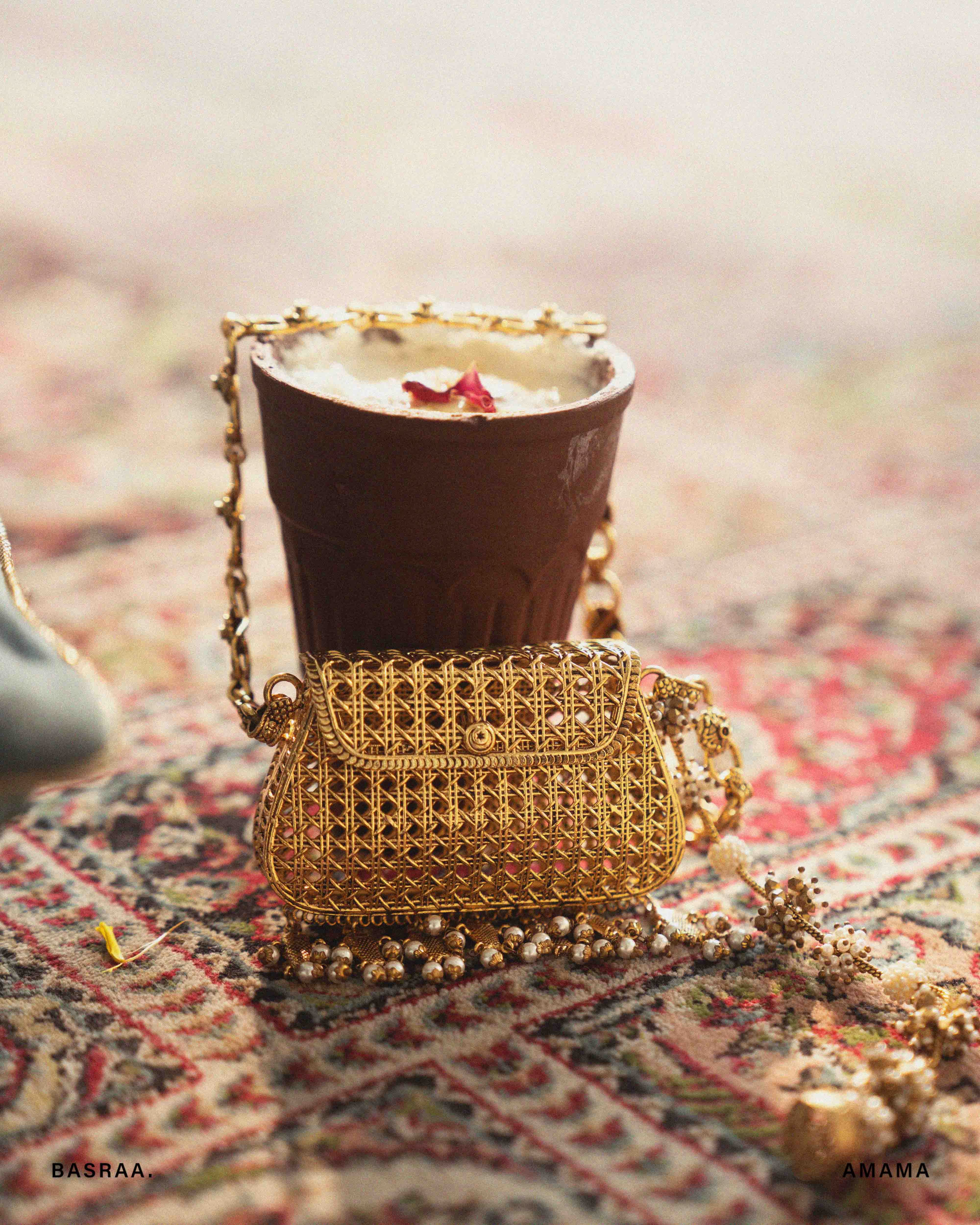 Indian bridal bag for wedding day