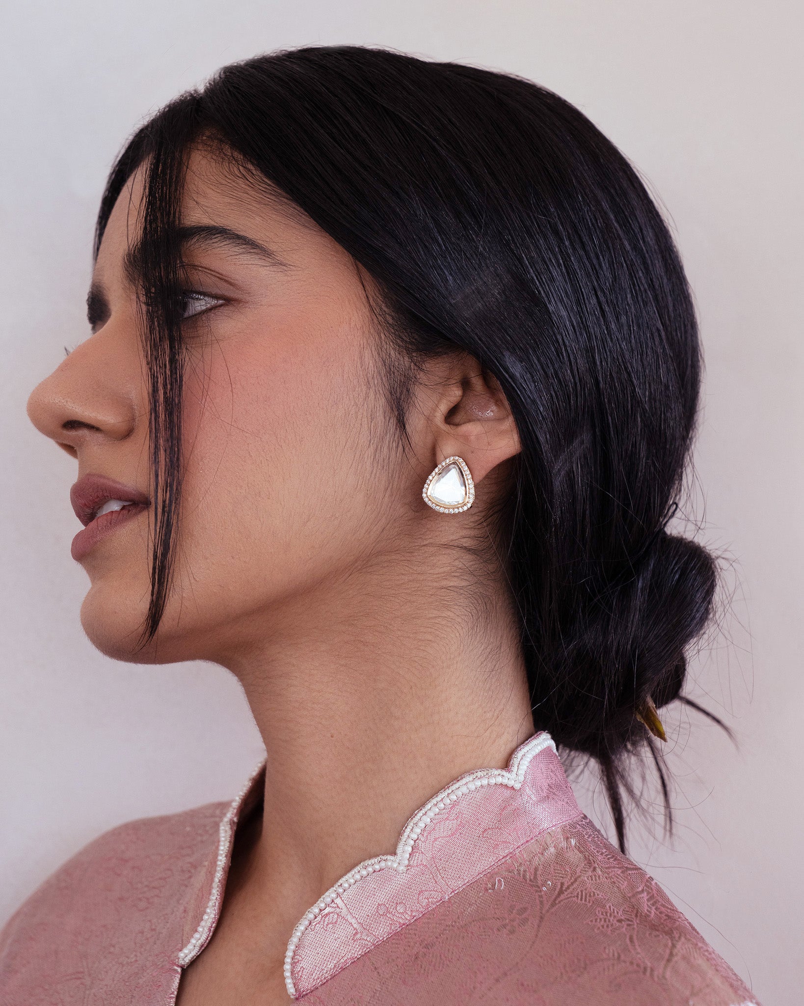 Savi Gold Kundan Studs
