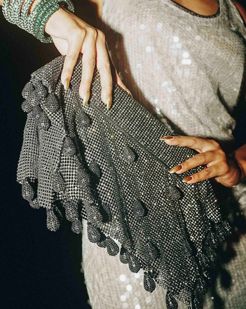 Pyrus Dewdrop Clutch In Charcoal Black