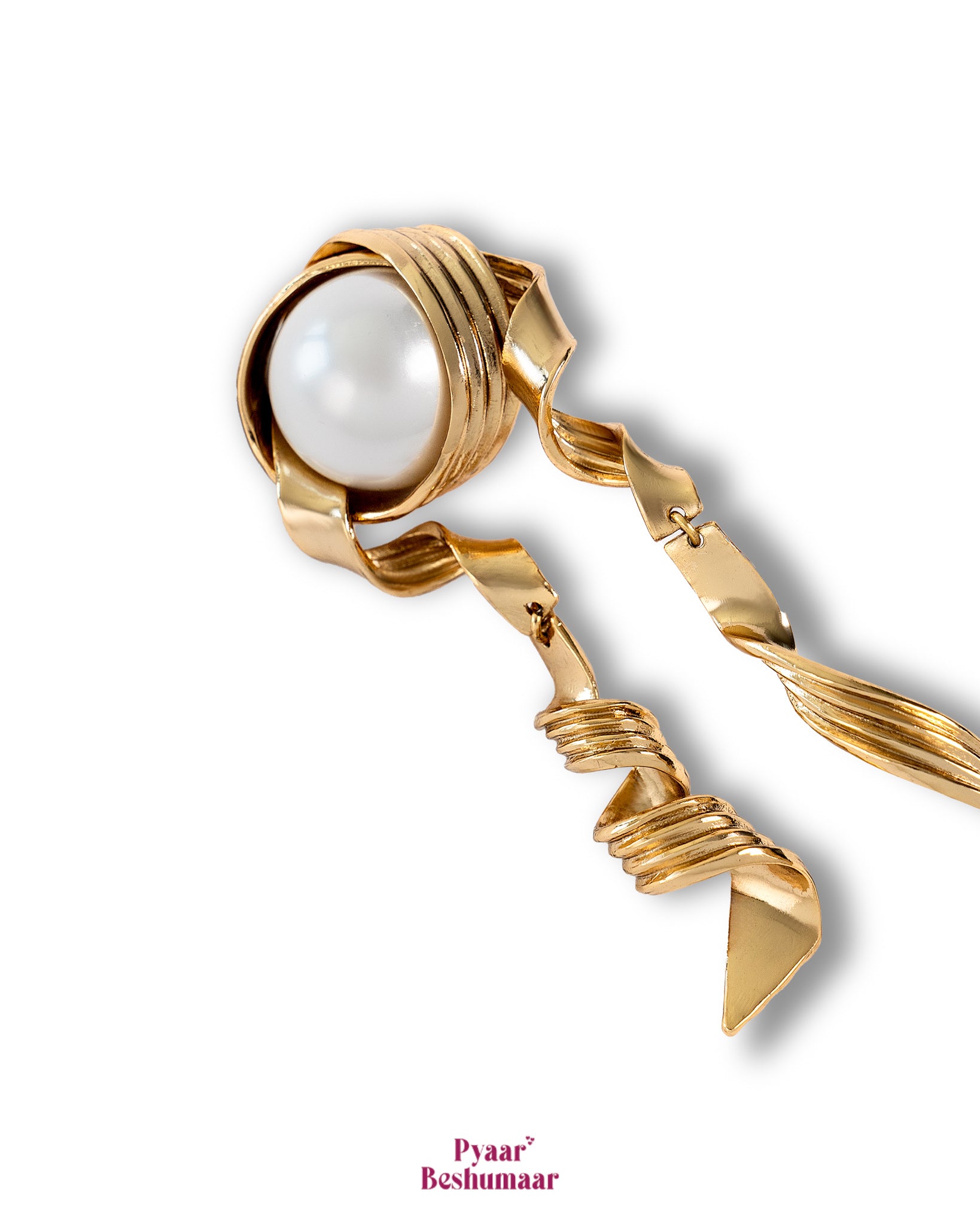 Twiddle Pearl Earrings