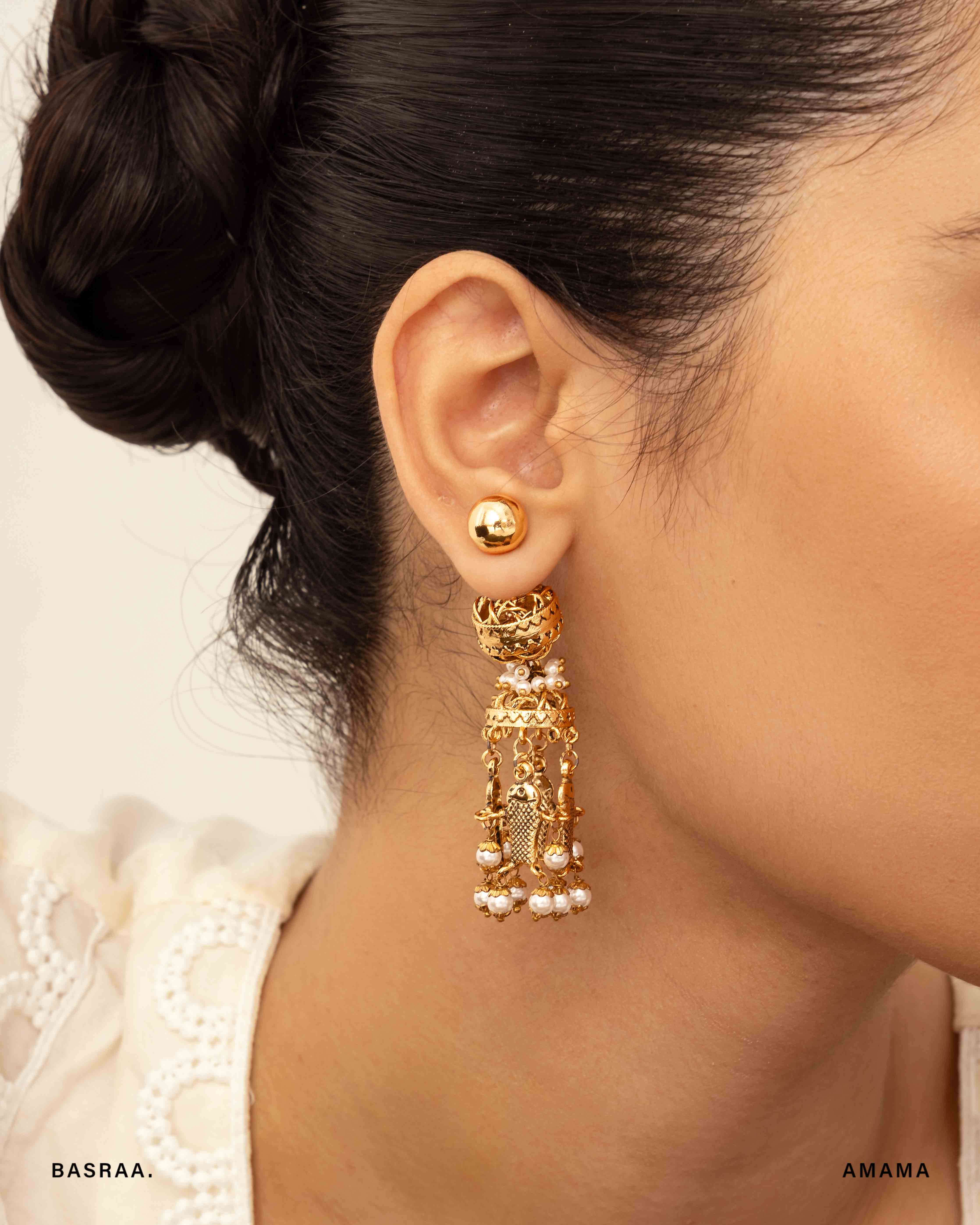ear crawler earrings gold