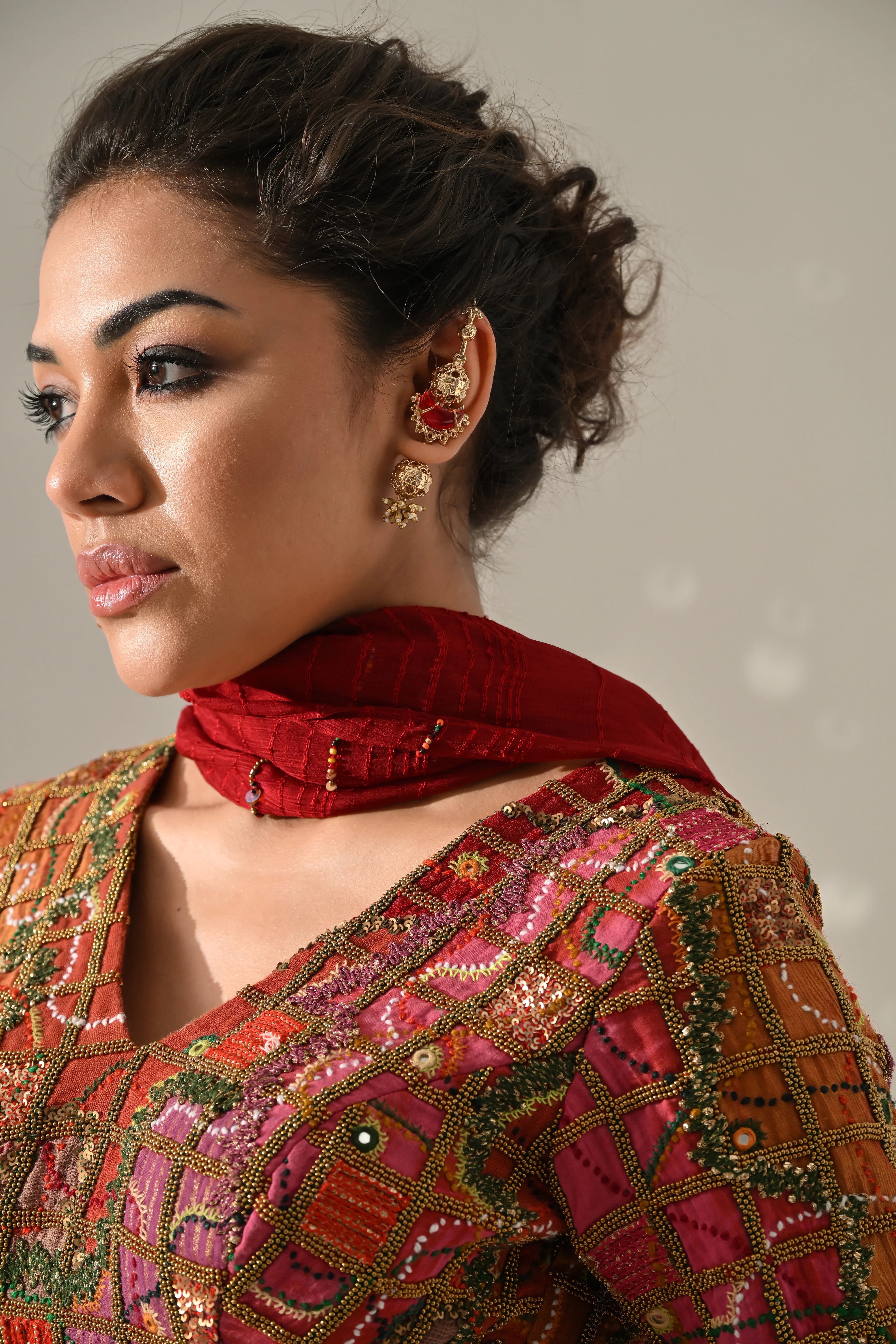 Chand Saaj Ear Crawler (Set of 2)