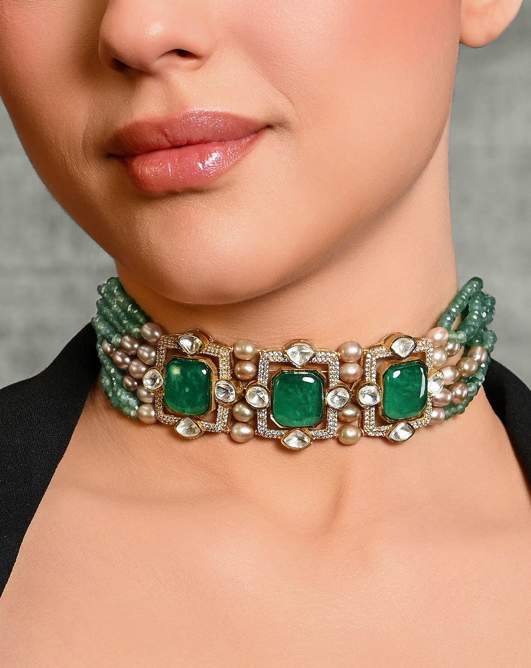 Charismatic Beaded Choker In Green