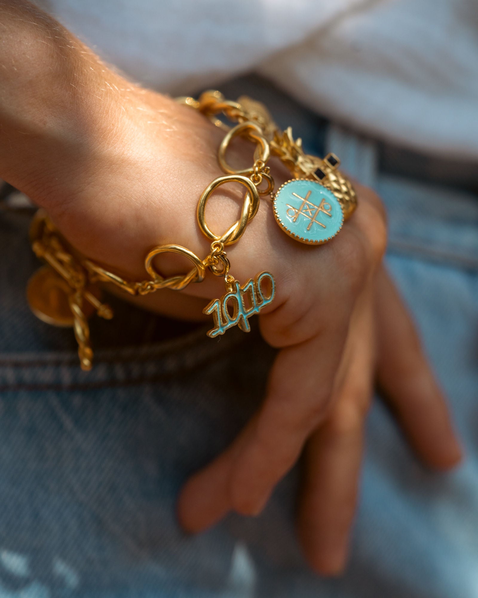 Nostelgic Charm Bracelet