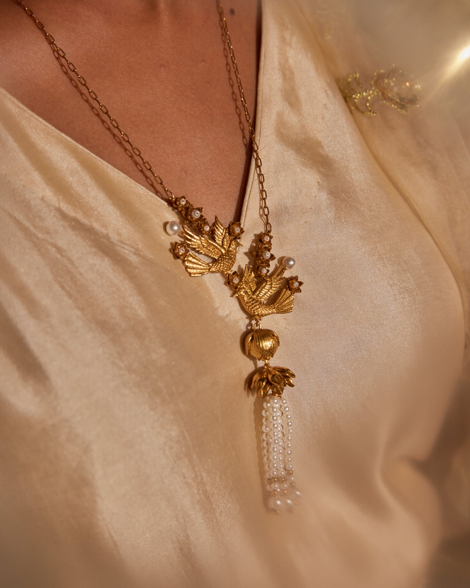 Panchee Pearl Taseel Neckalace