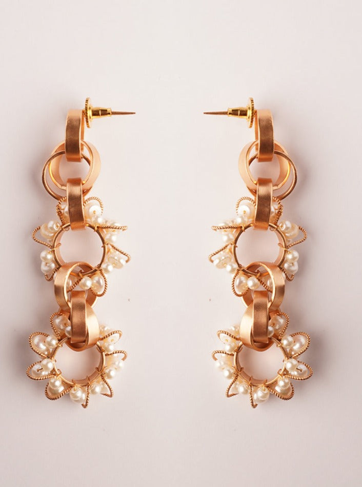 Amama,Neutron Loop Pearl Earrings