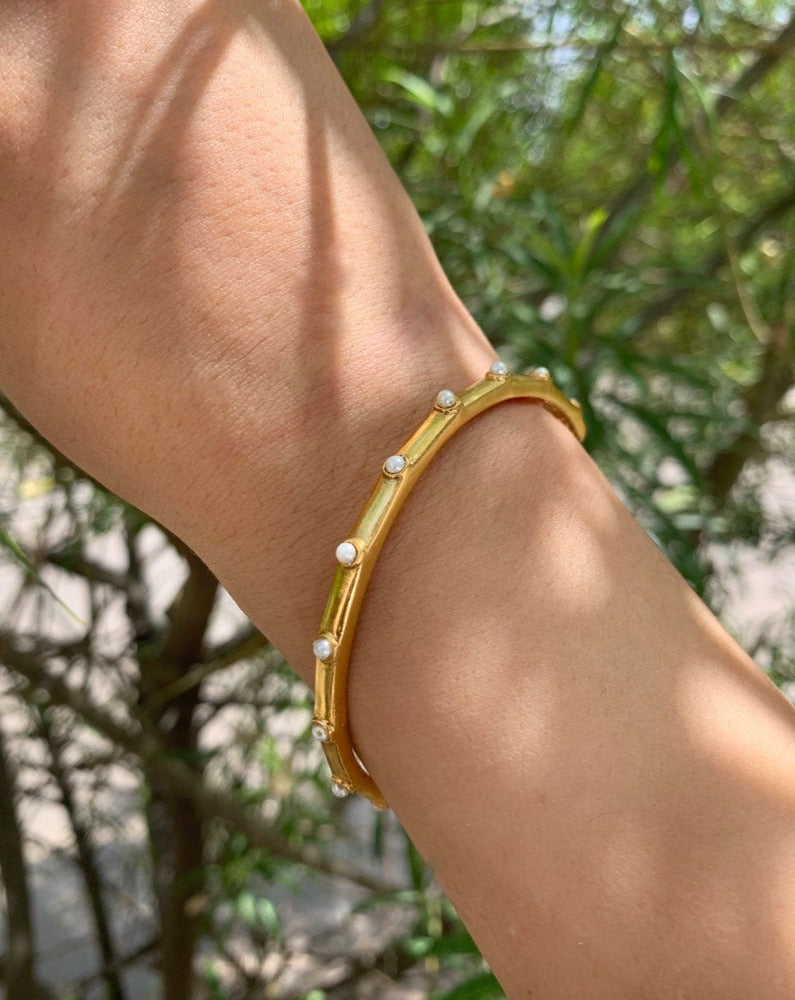 Thin Pearl Bangle