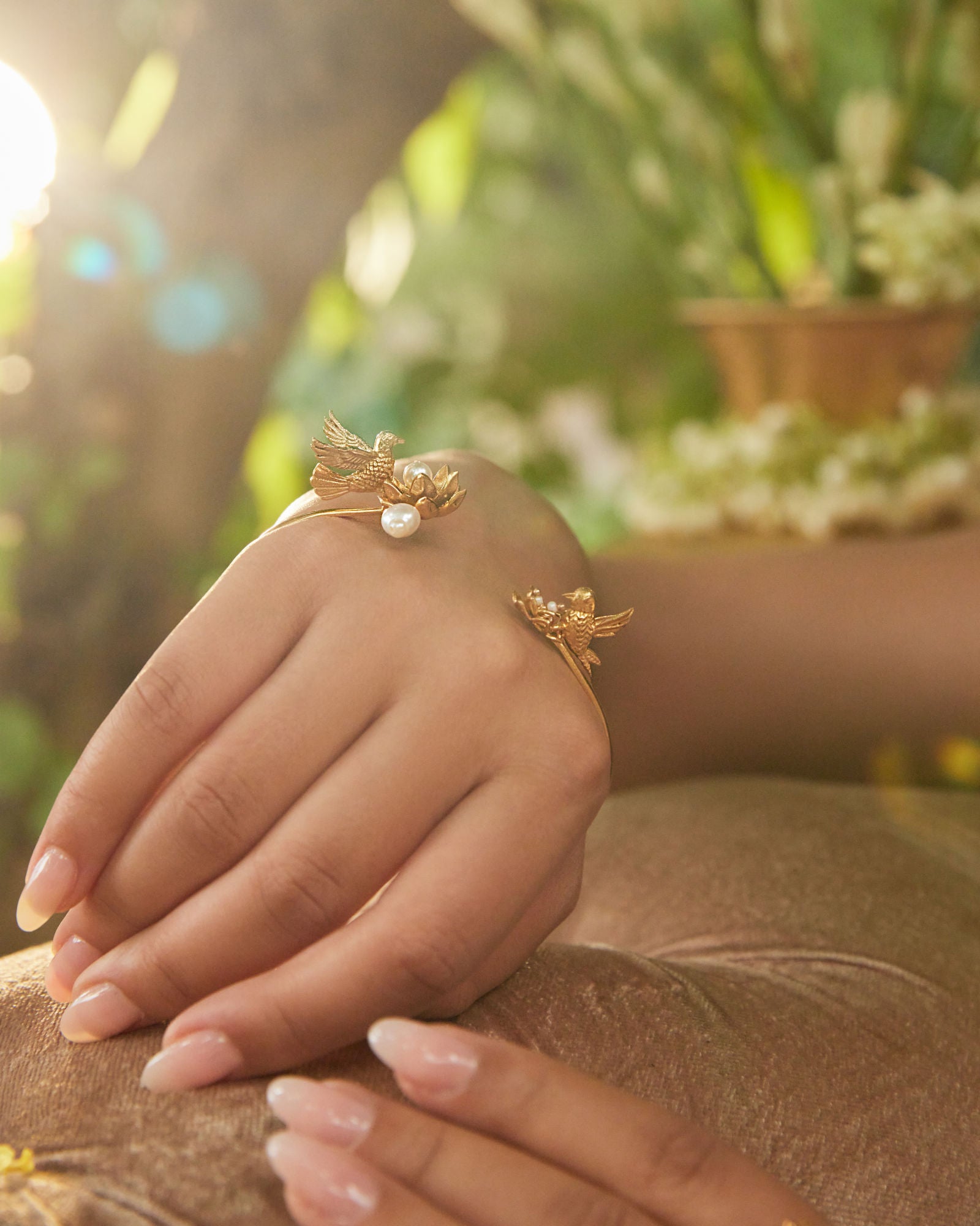 Udatee Chidiya Palm Cuff