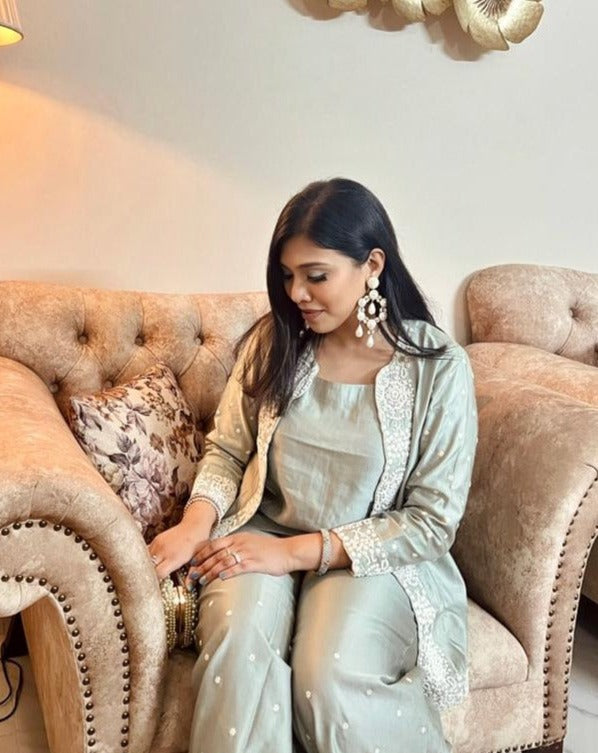 amama pearl jewellery