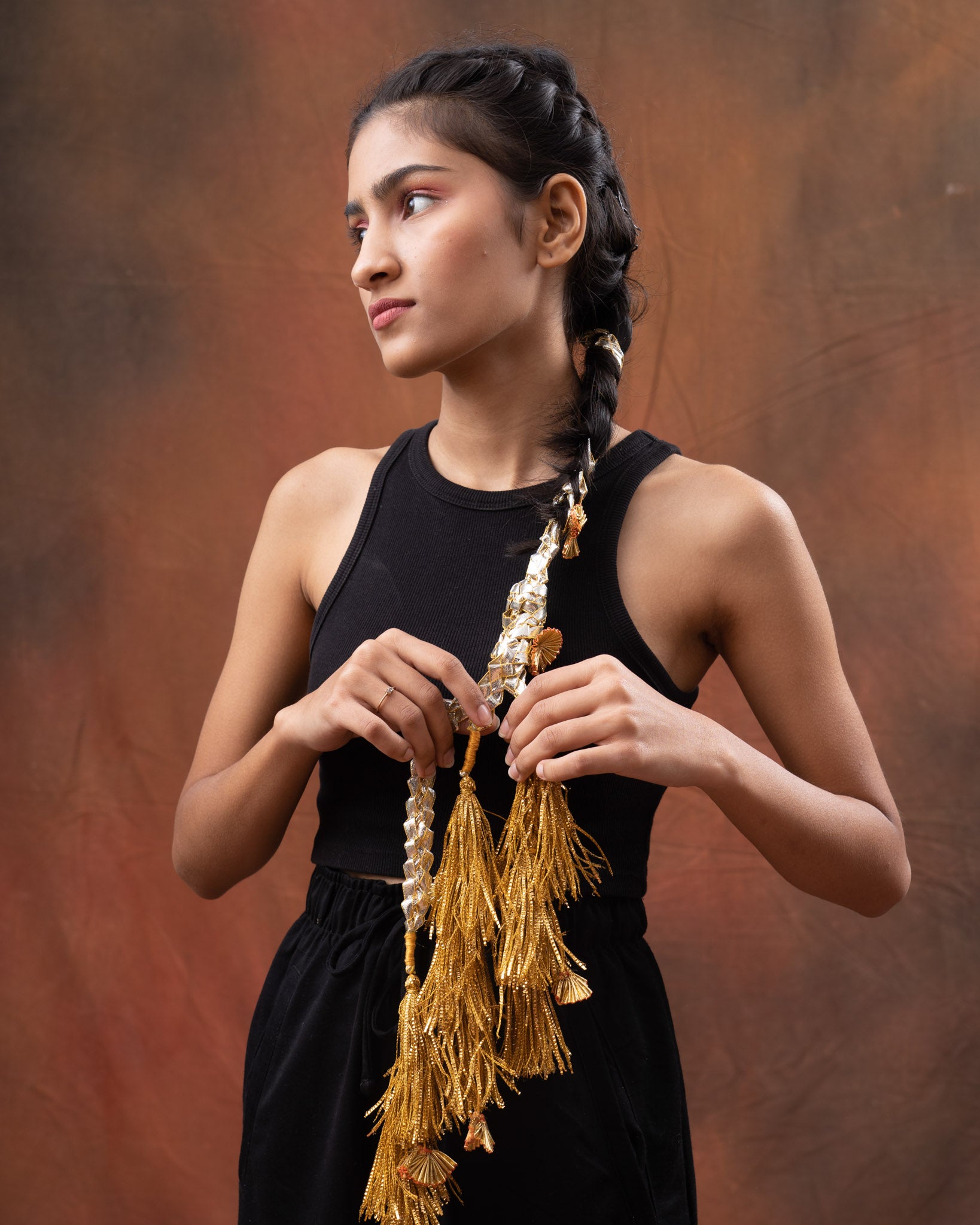 Sona Chaandi Parandi