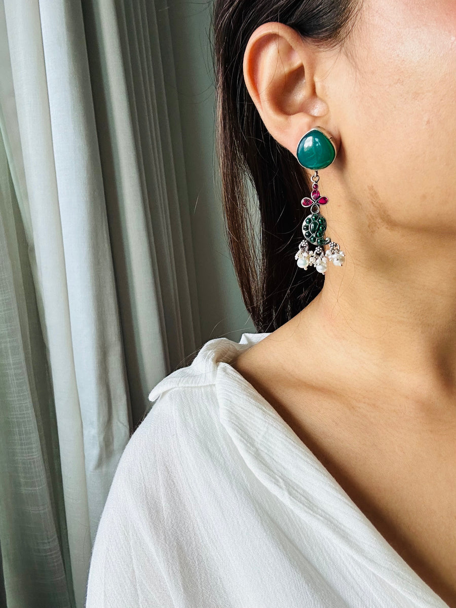 Nrityam Paisley Green Stone Silver Neckpiece & Earrings Set