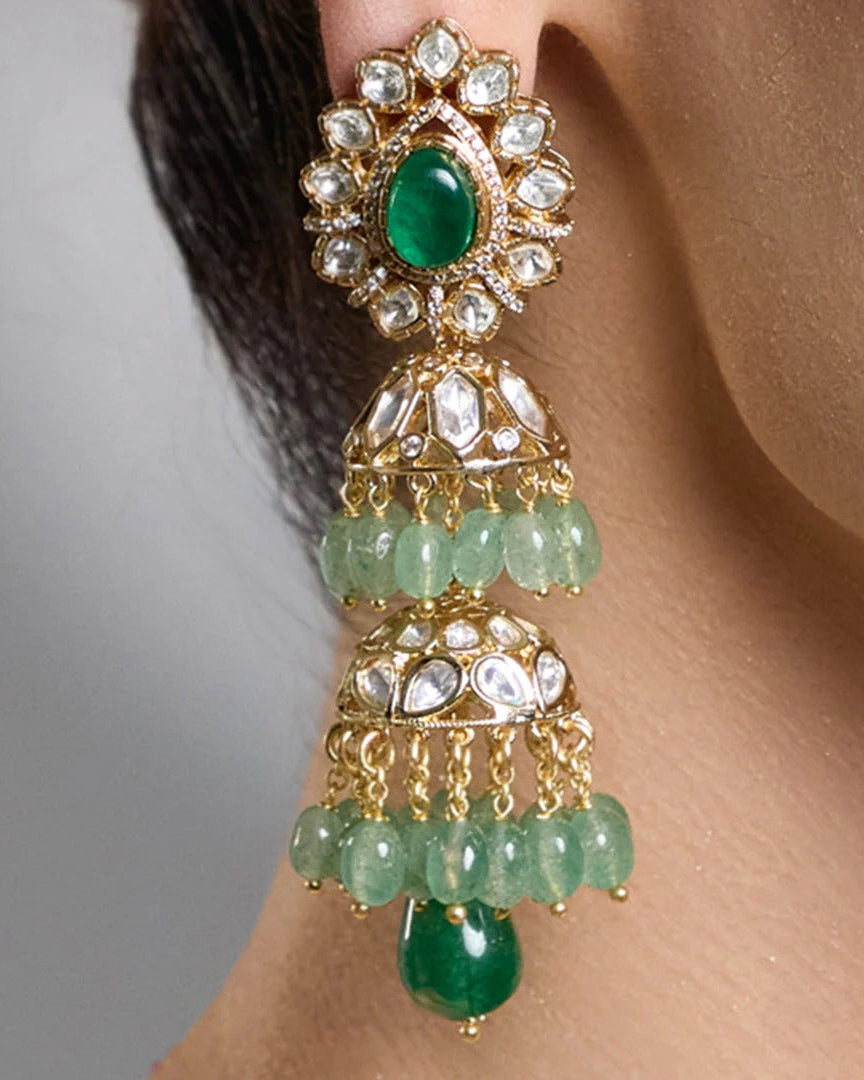 Throne Grace Emerald Long Earrings