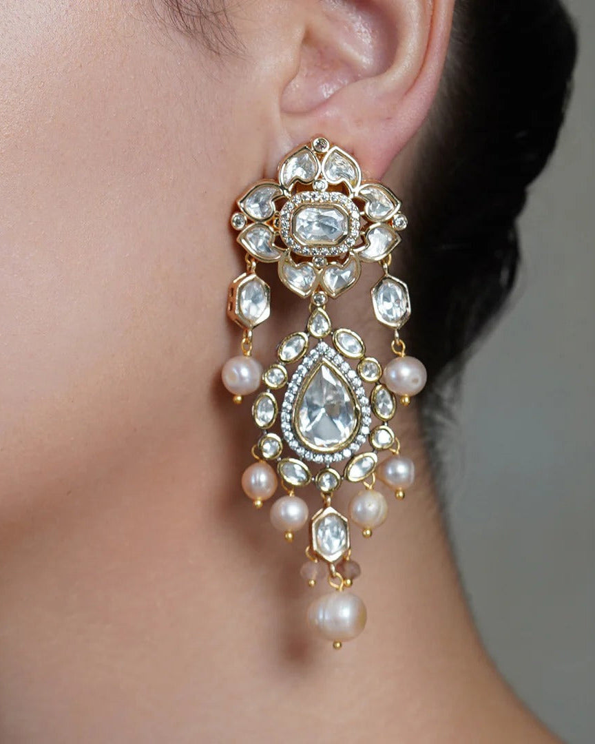 Teardrop Pearl Luxe Dangler