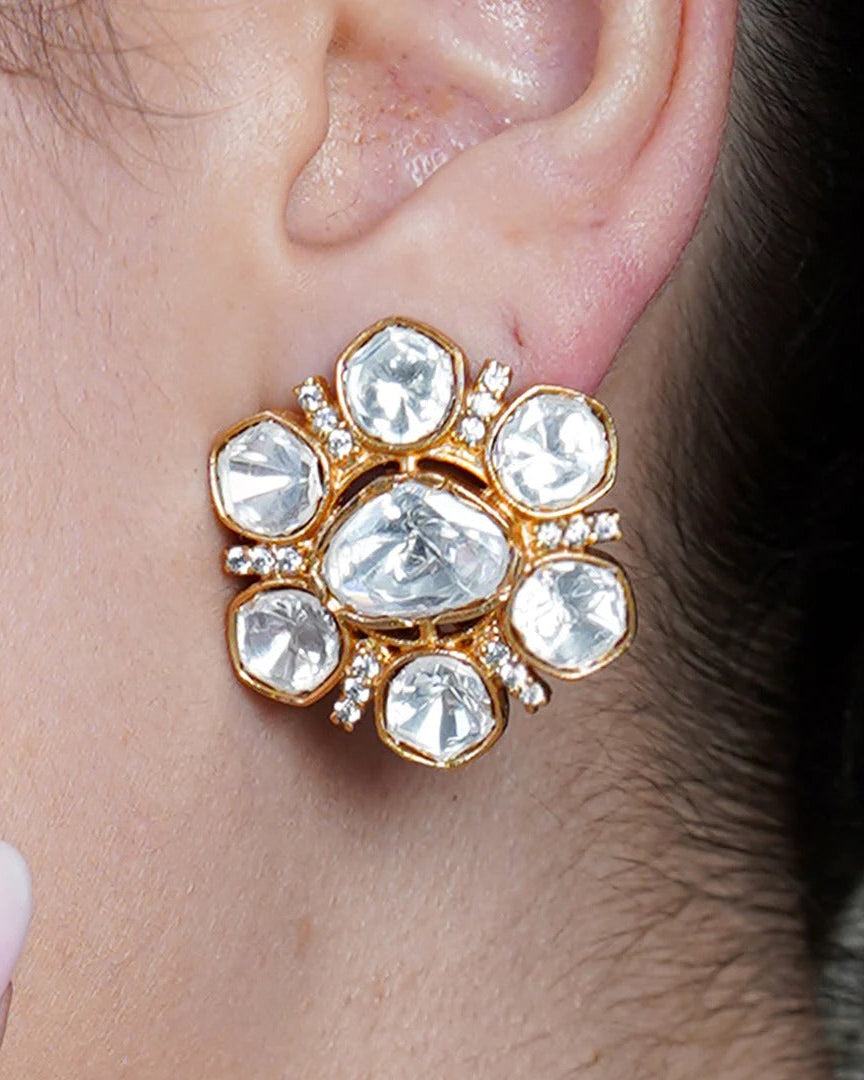 Roselia Glow Stud Earrings