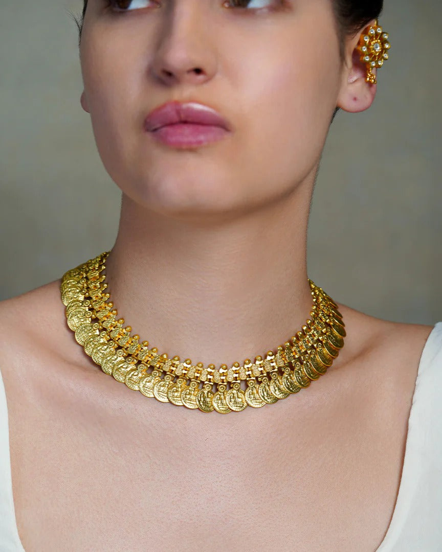 Gold Contour Necklace