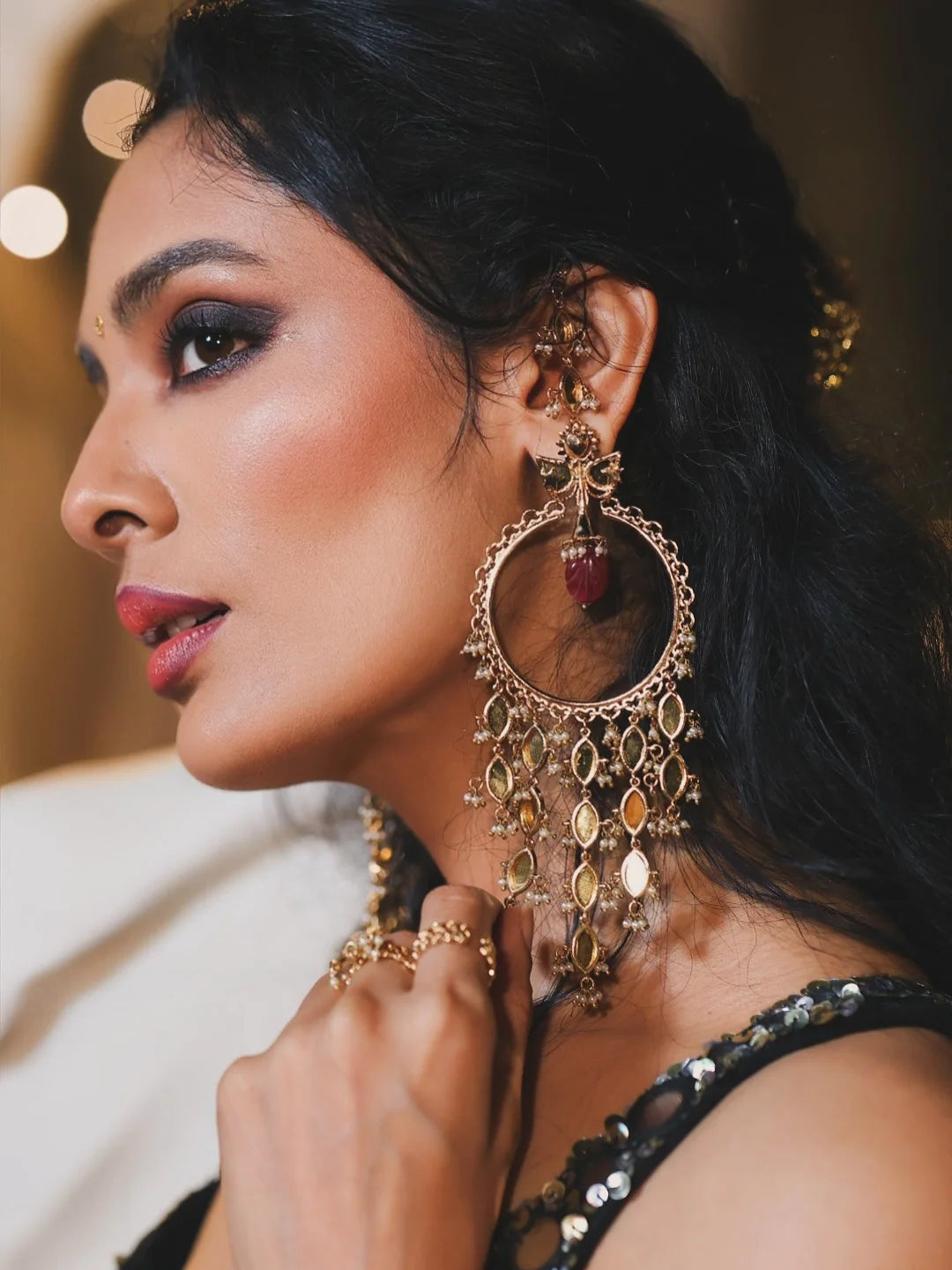 Jharokha Manik Chandbalis