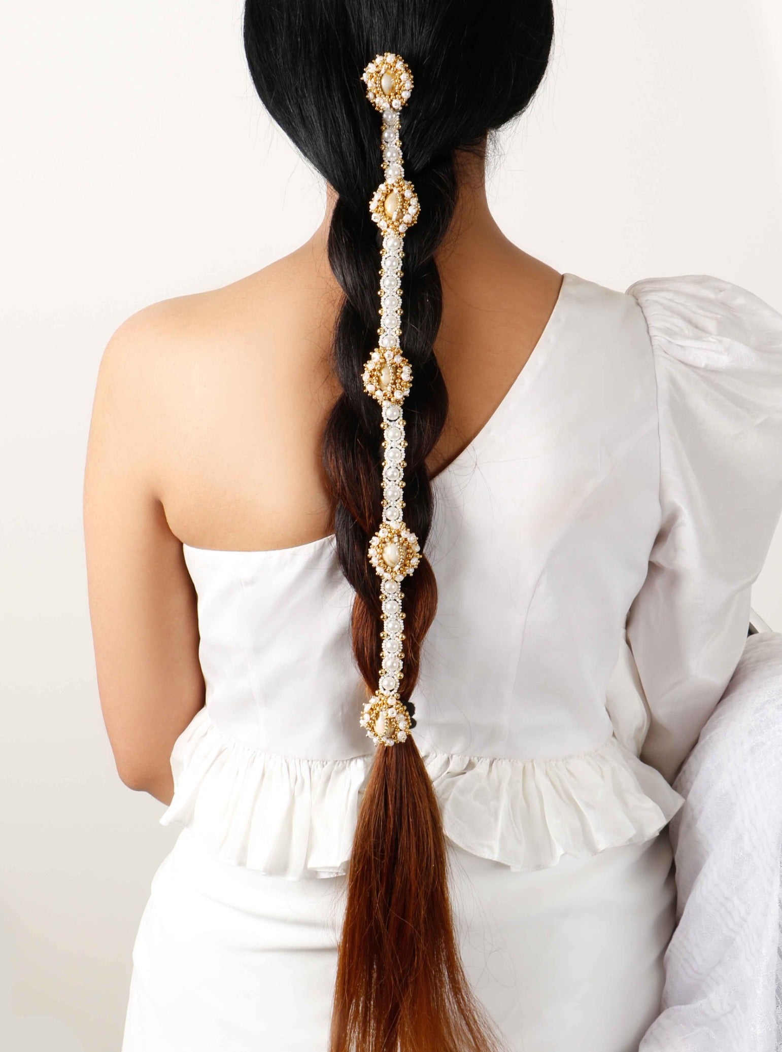 Amama,Aarvi Hair String