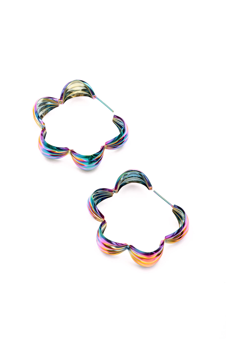 Maxima Scallop Hoops In Iridescent