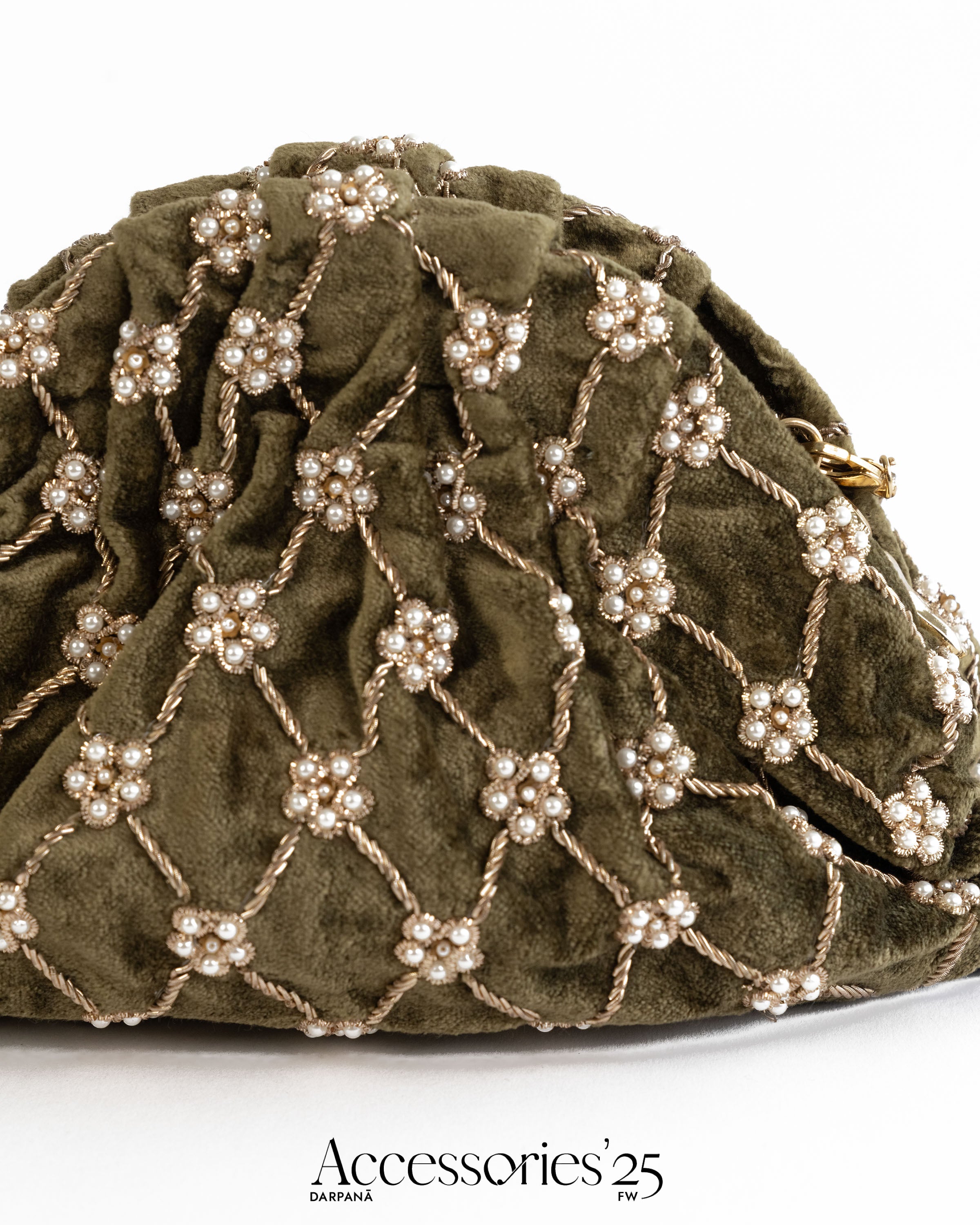 Zamrud Trellis Batua