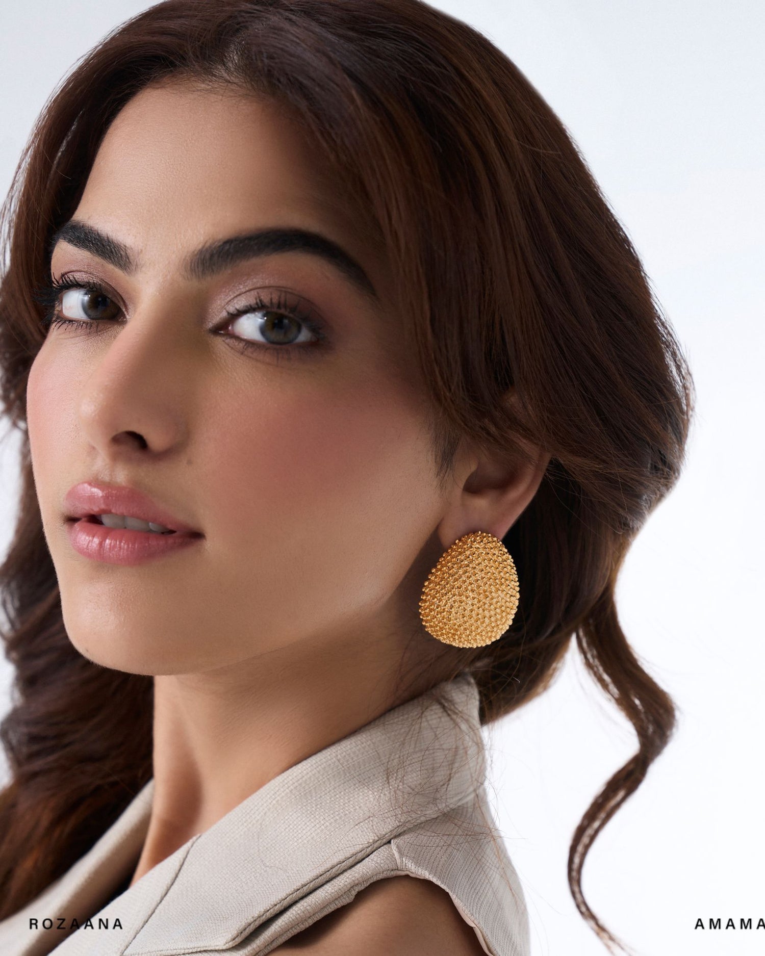 Julia Studs in Gold