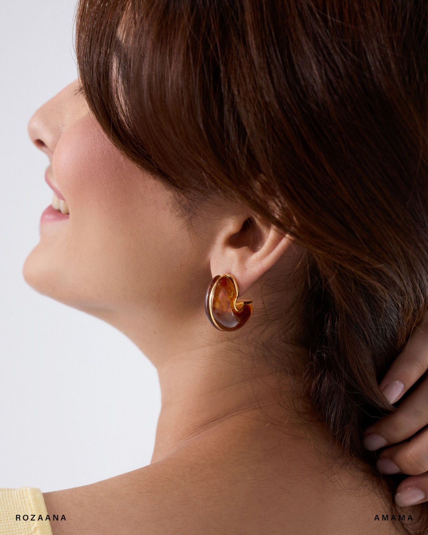 Nina Studs in Brown