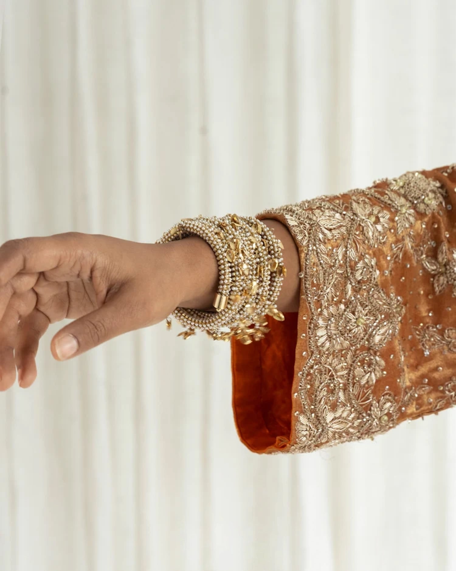 Sheeshmahal Wristwrap