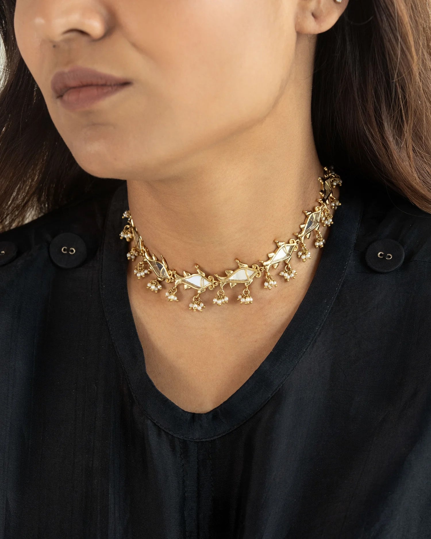 Darpan Meen Choker