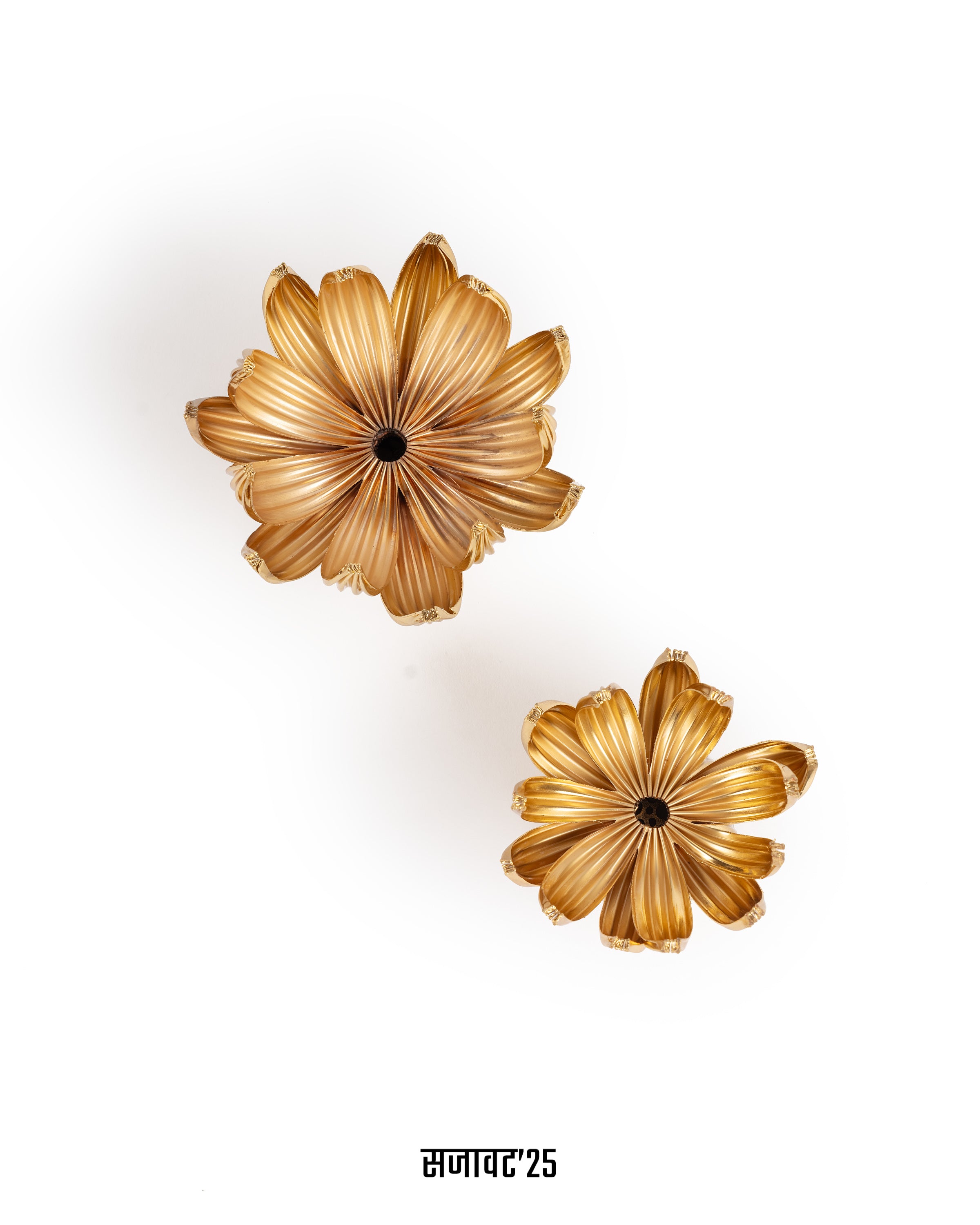 Maxima Lotus Candle holders (set of 2)