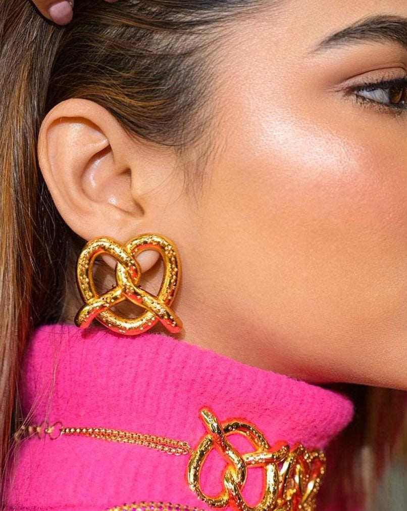 mini studs earrings